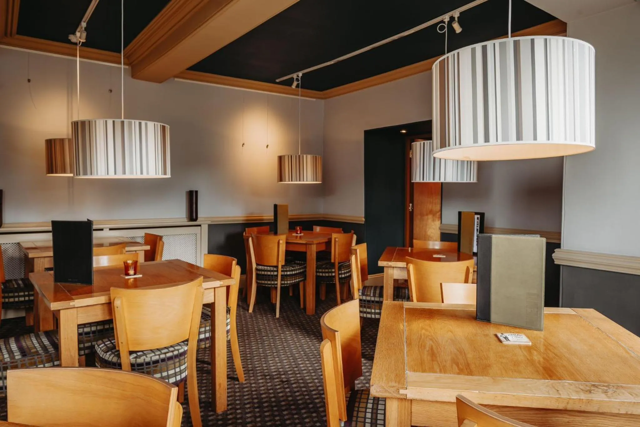 Lounge or bar in Old Orleton Inn