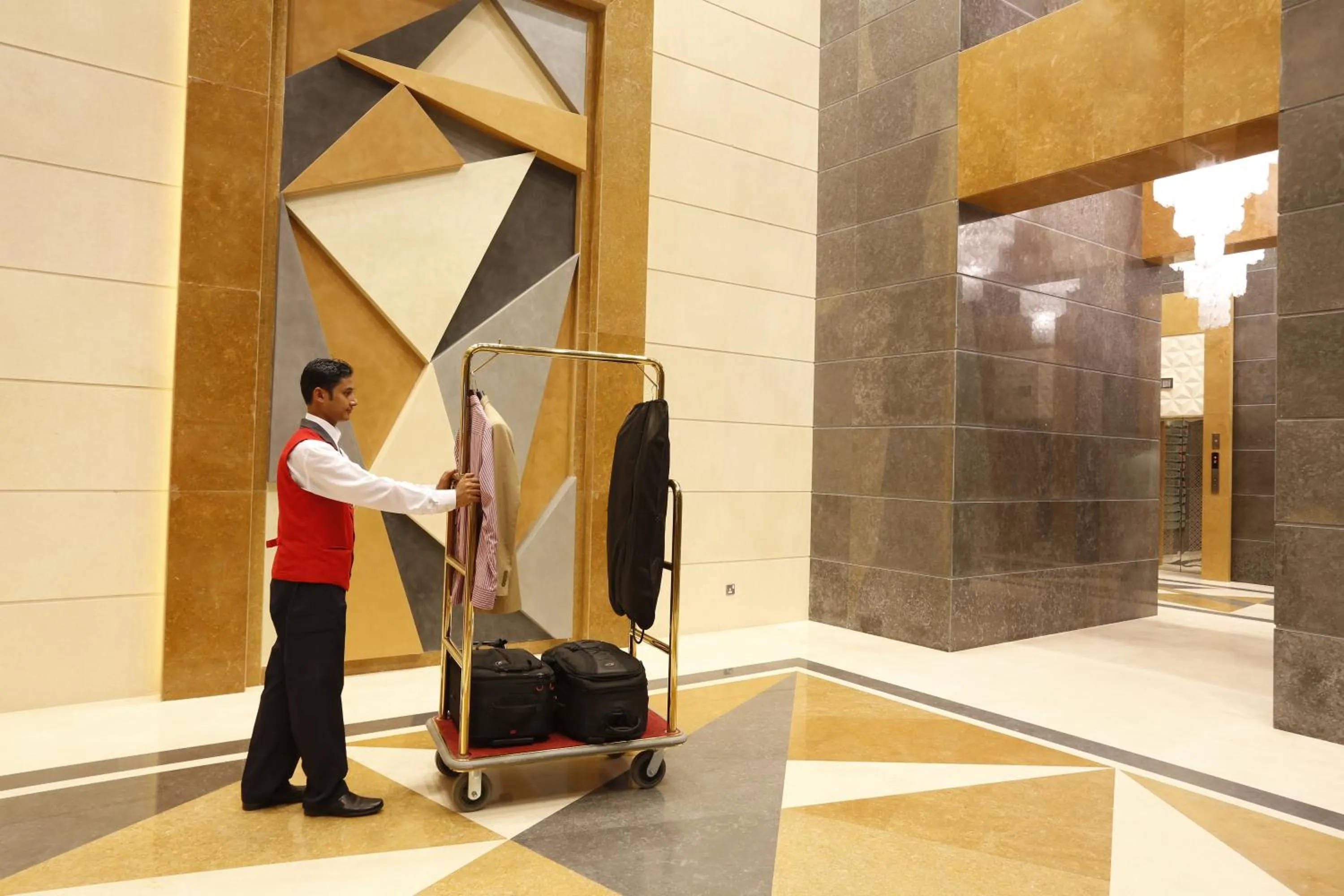 Lobby or reception, Fitness Center/Facilities in Dalal City Hotel
