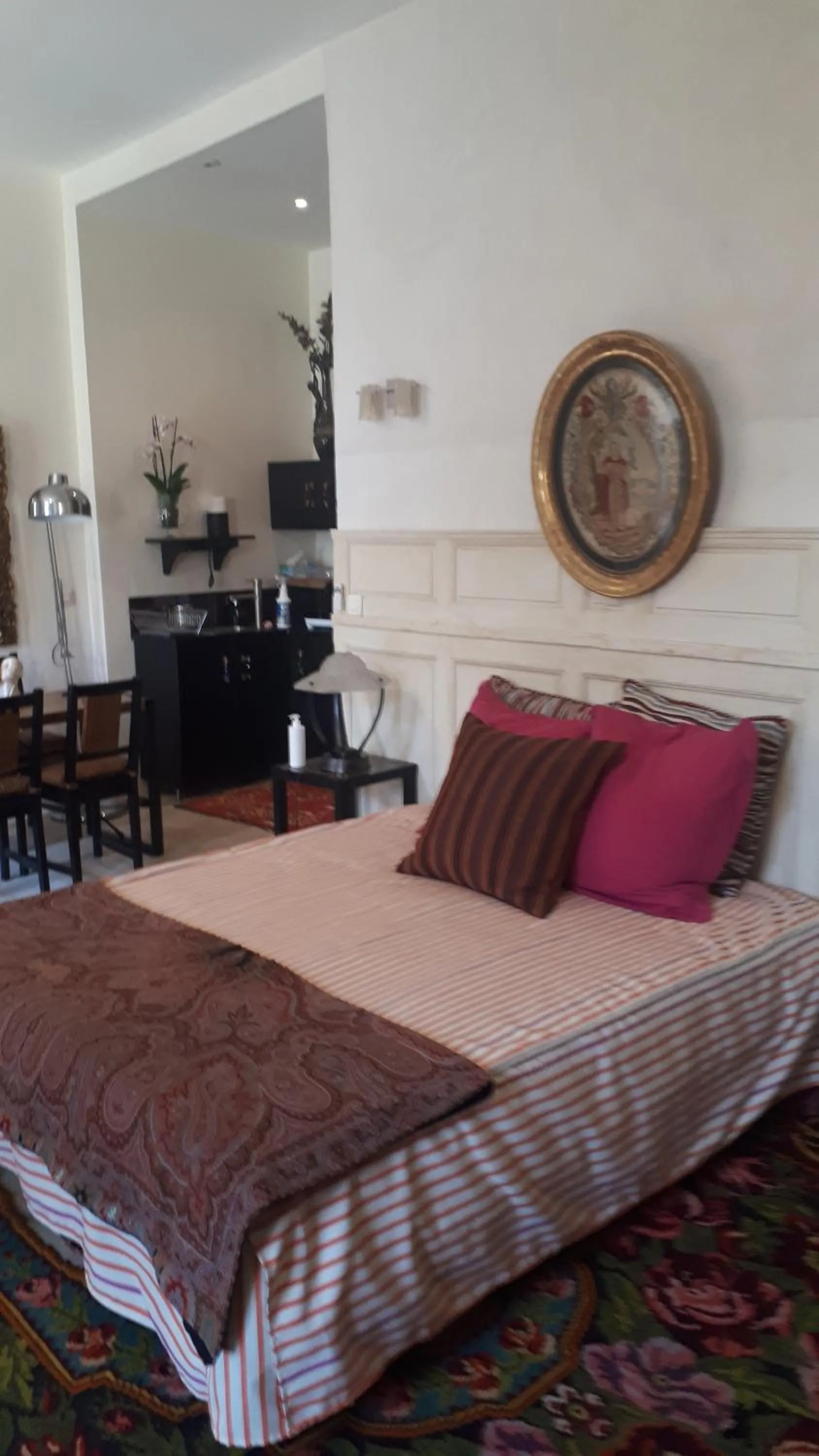 Bed in Le Couvent du Vieux Port