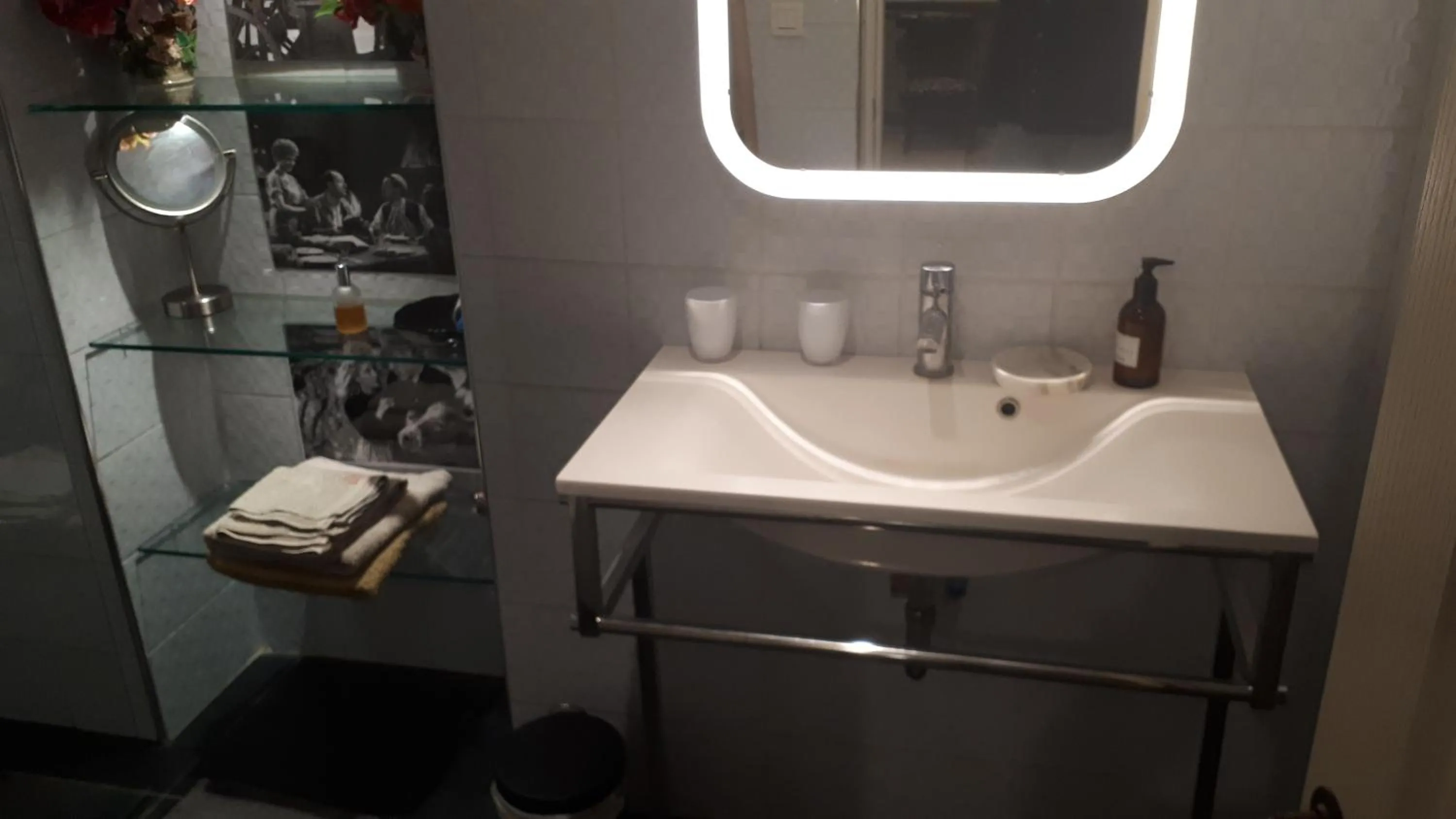 Bathroom in Le Couvent du Vieux Port