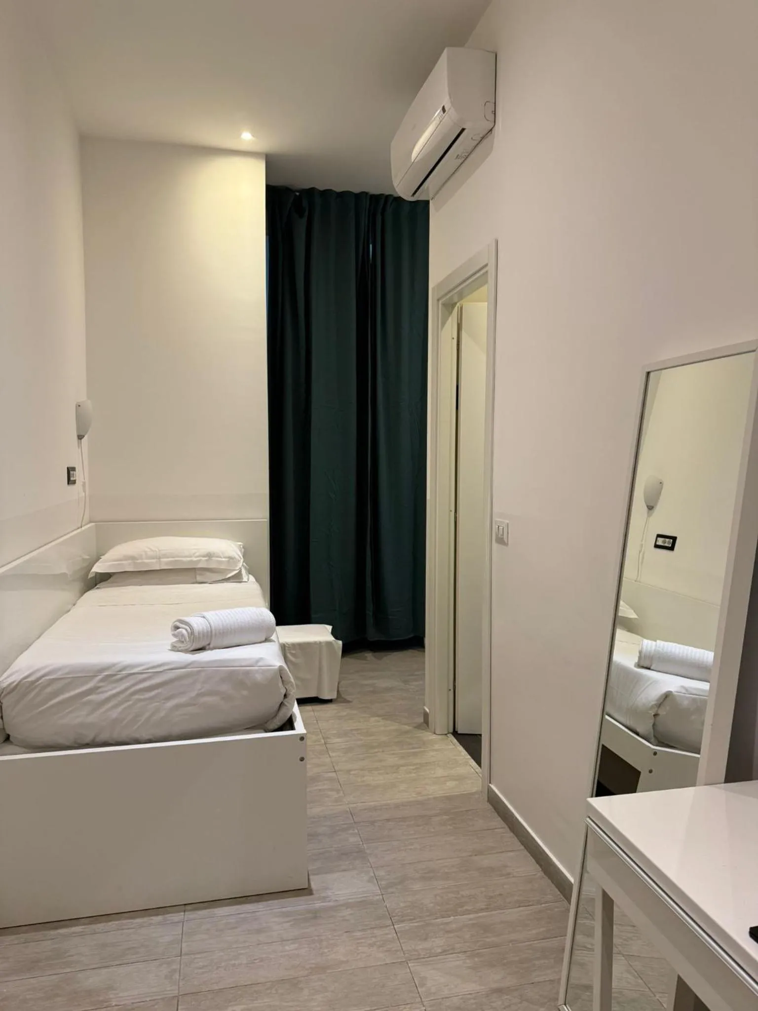 Relais Merulana Guest House