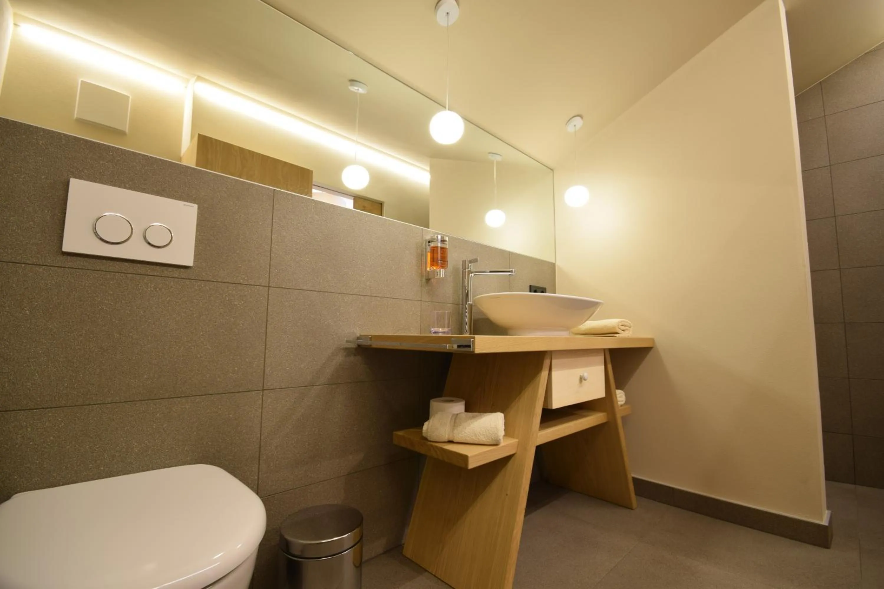 Bathroom in Hotel Gasthof Höllriegl