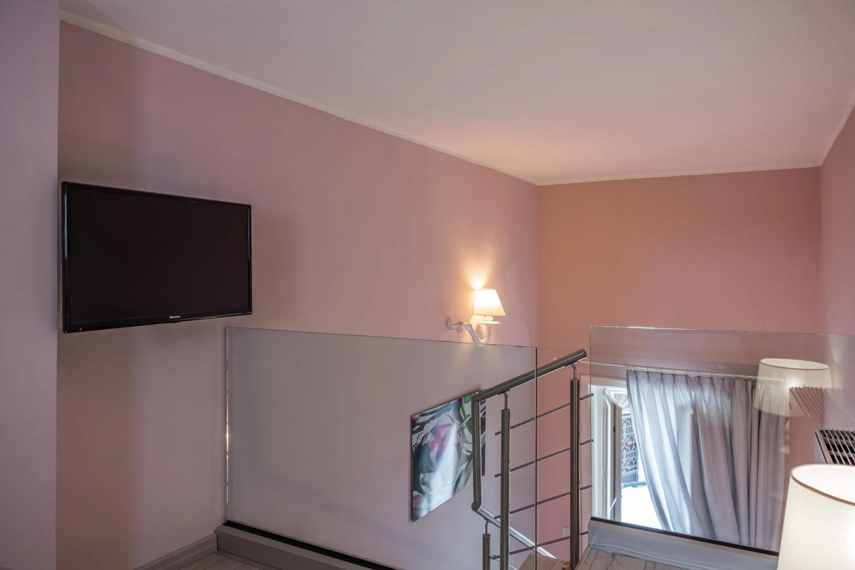 Communal lounge/ TV room in Palazzo Arco Cadura Hotel & Spa