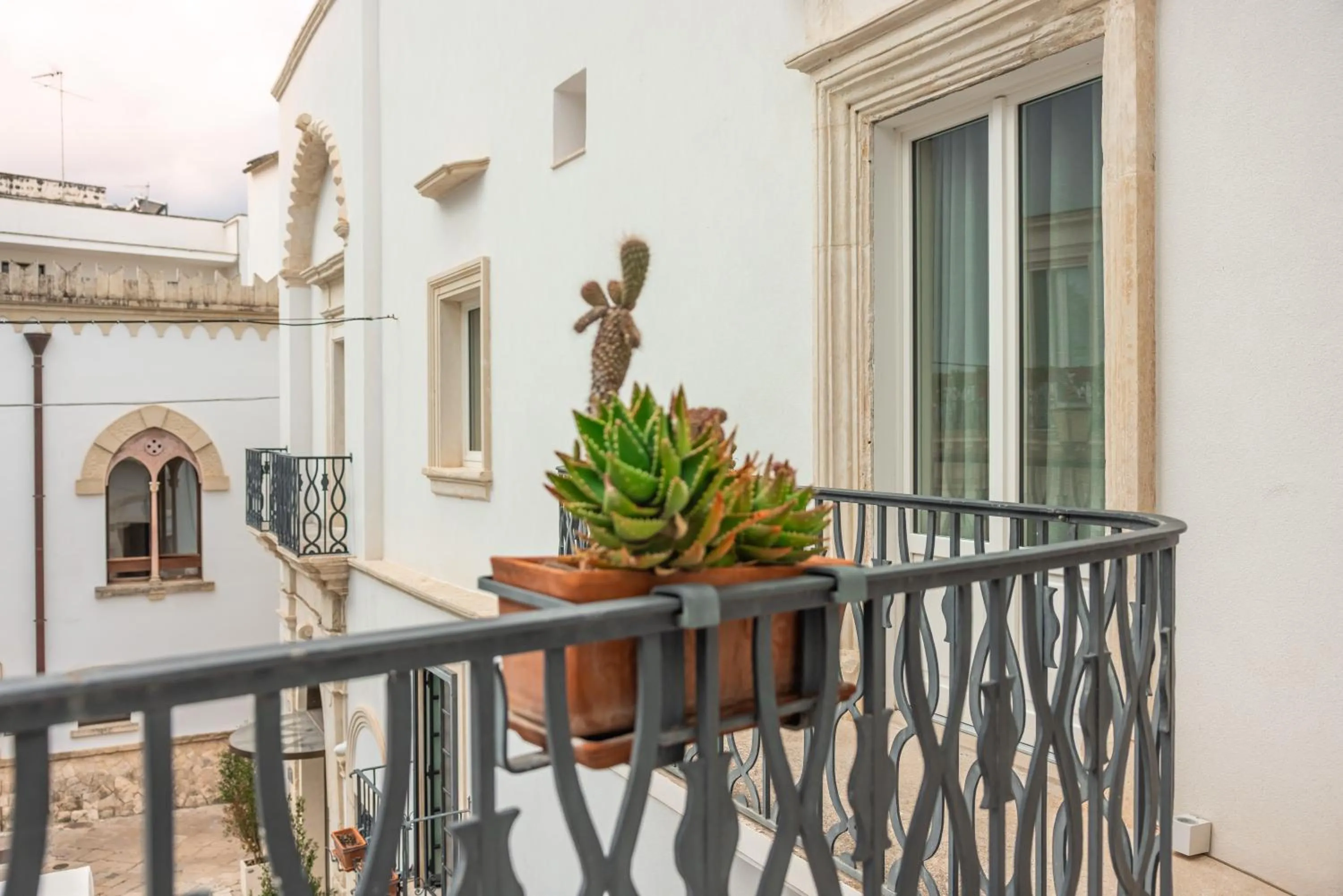 Property building in Palazzo Arco Cadura Hotel & Spa