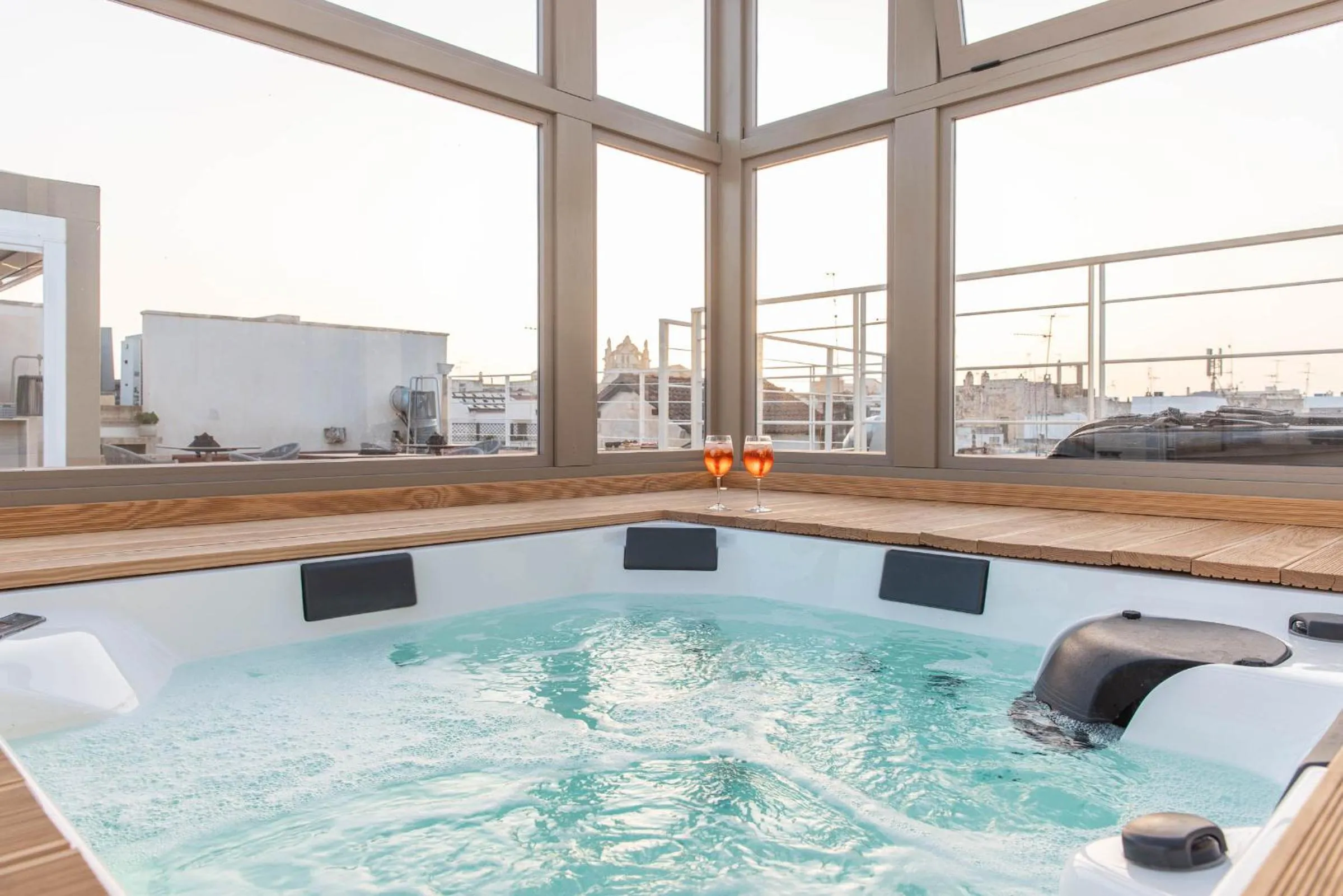 Hot Tub in Palazzo Arco Cadura Hotel & Spa