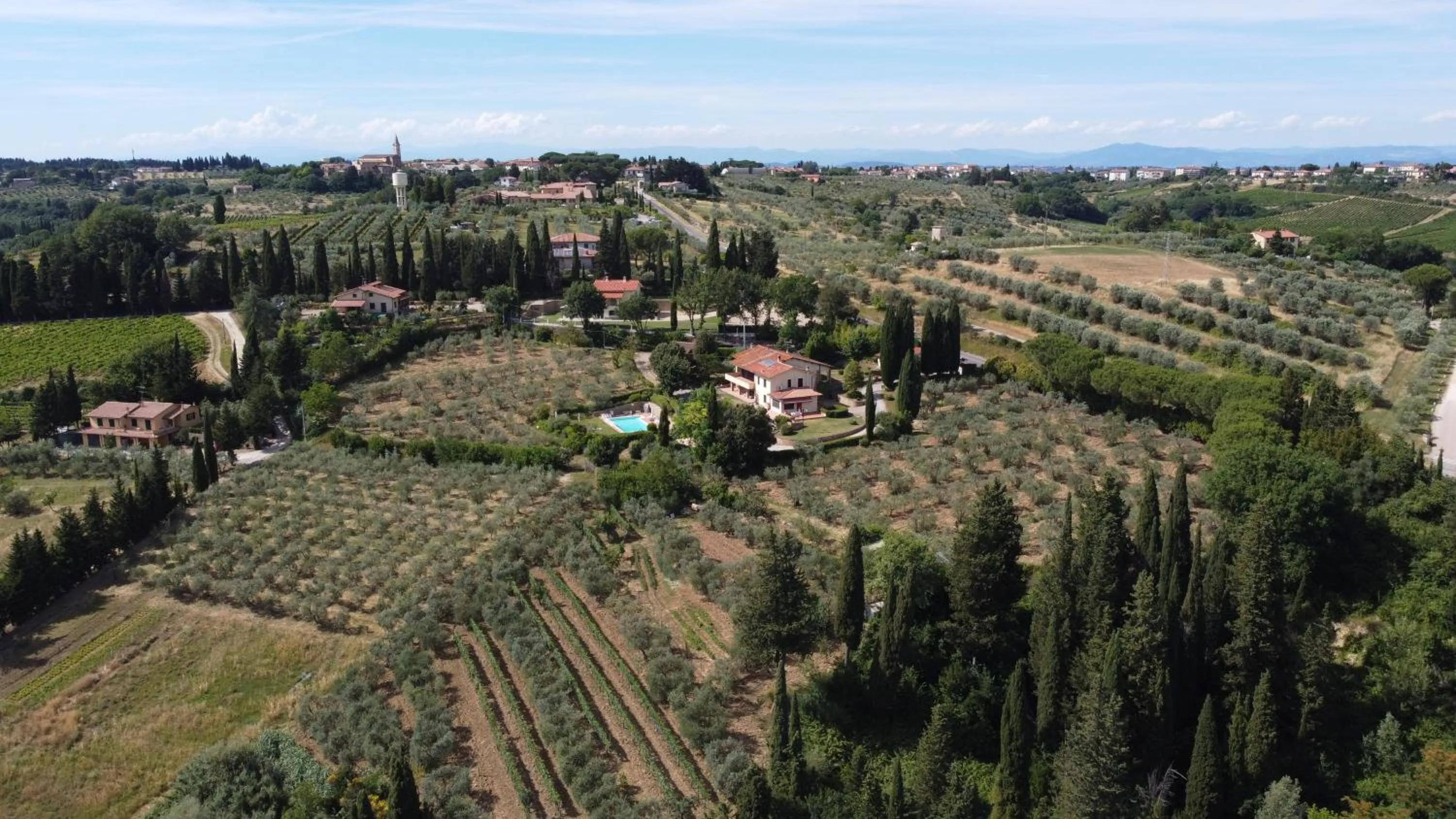 Bird's eye view in Villa Il Borraccio - Apartments Azalea and Begonia