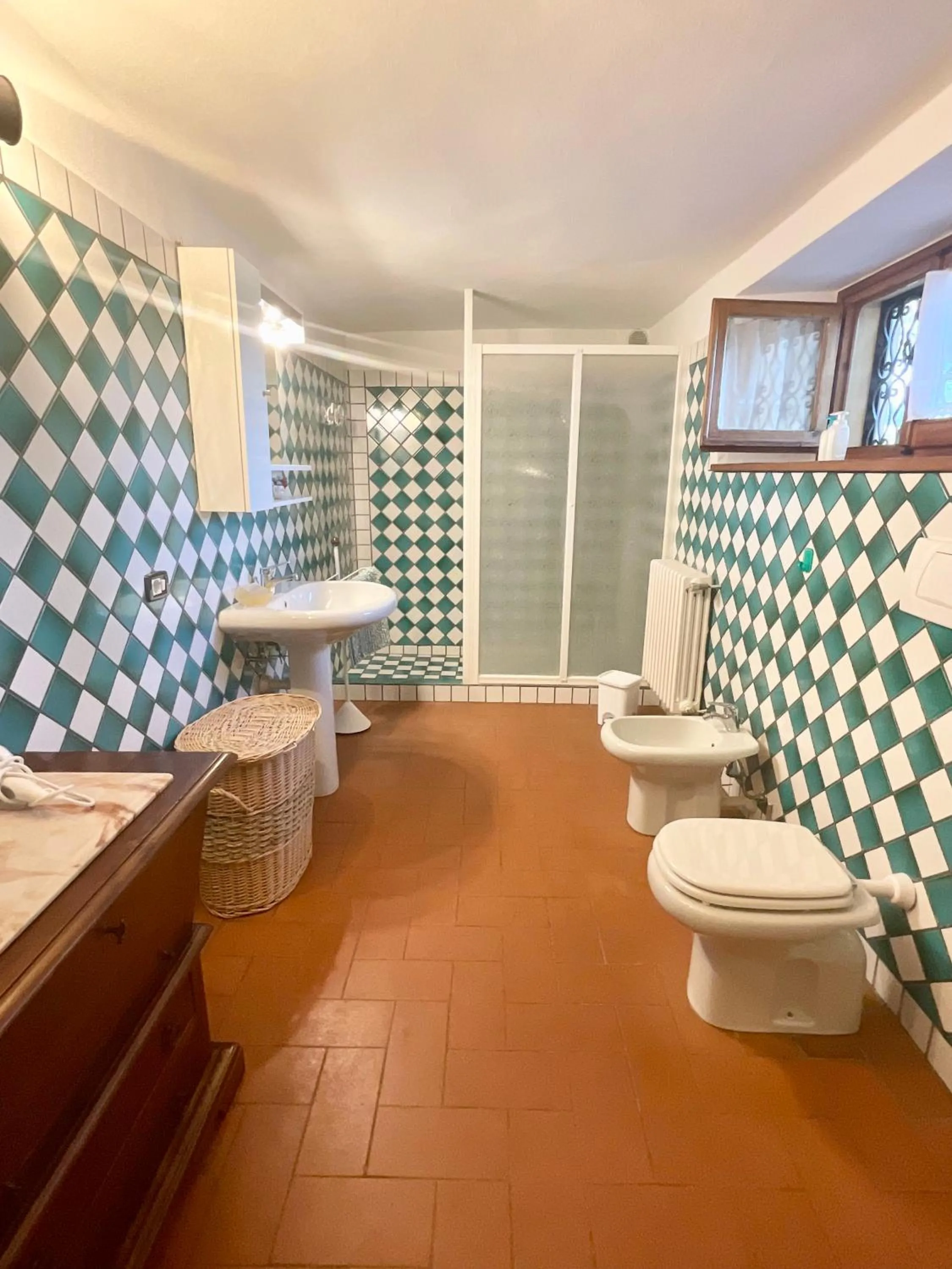 Shower in Villa Il Borraccio - Apartments Azalea and Begonia