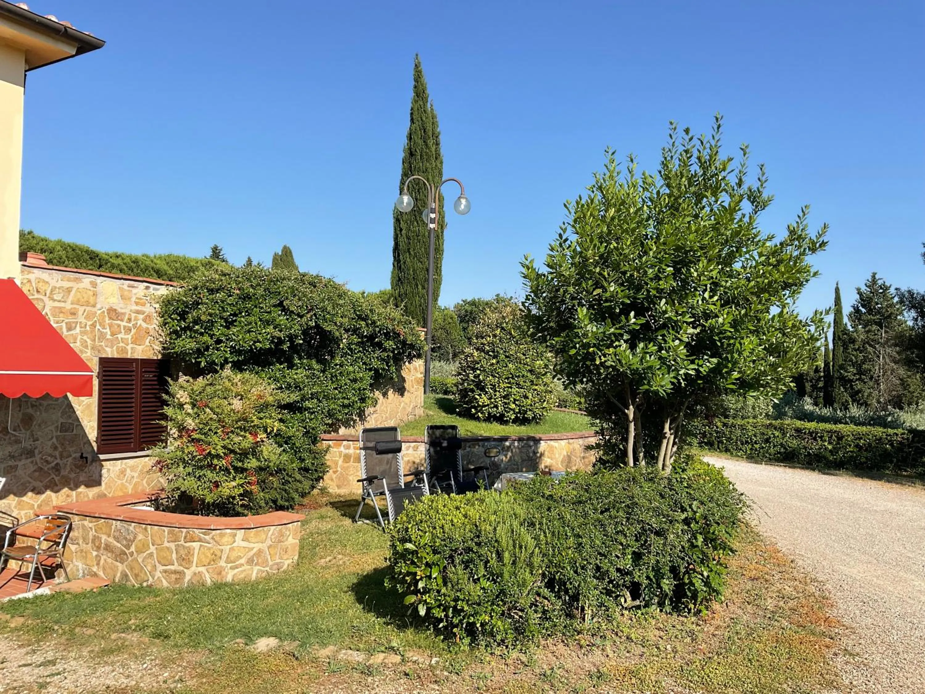 Garden in Villa Il Borraccio - Apartments Azalea and Begonia