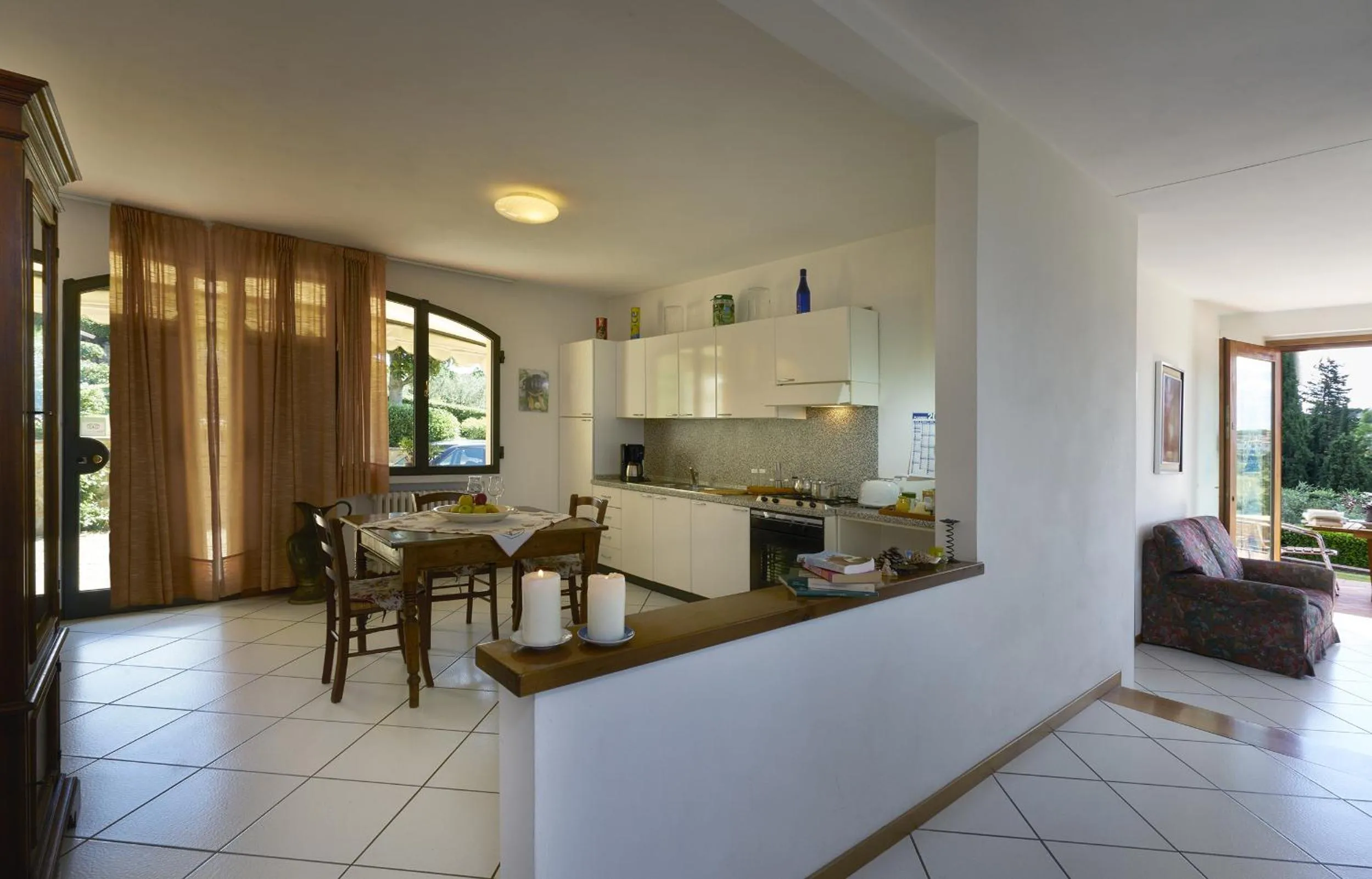 TV and multimedia in Villa Il Borraccio - Apartments Azalea and Begonia