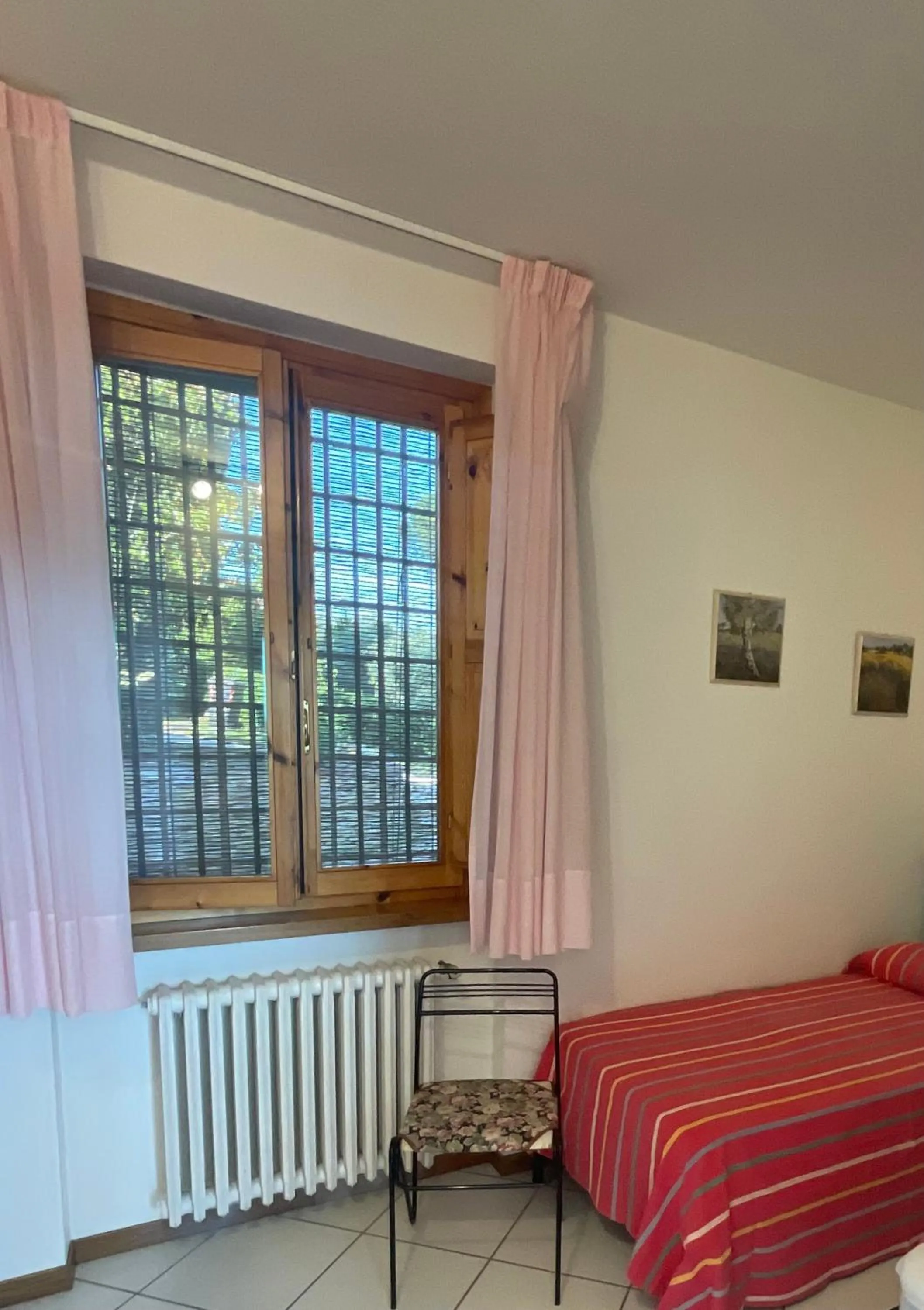 Bedroom, Bed in Villa Il Borraccio - Apartments Azalea and Begonia