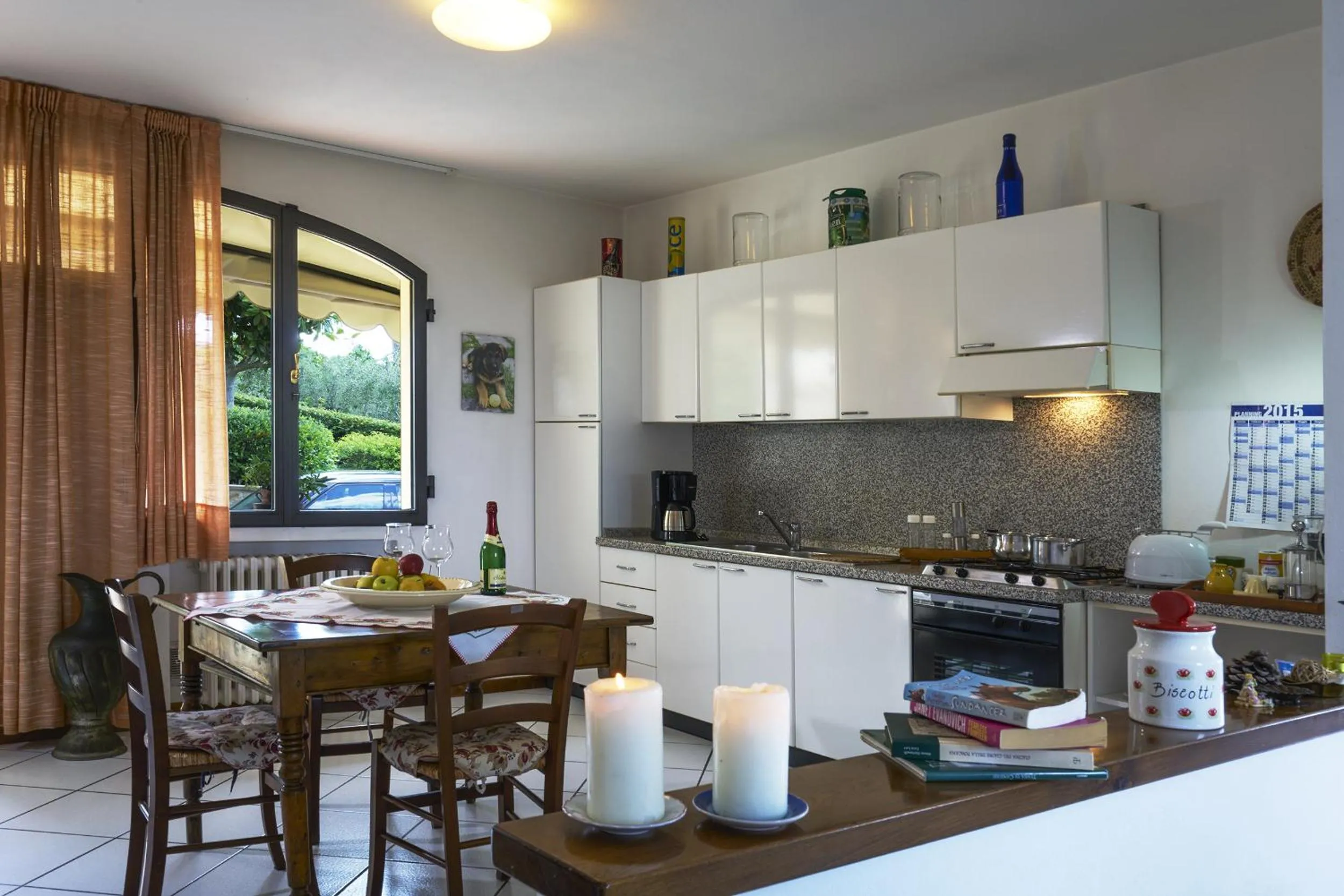 Coffee/tea facilities in Villa Il Borraccio - Apartments Azalea and Begonia