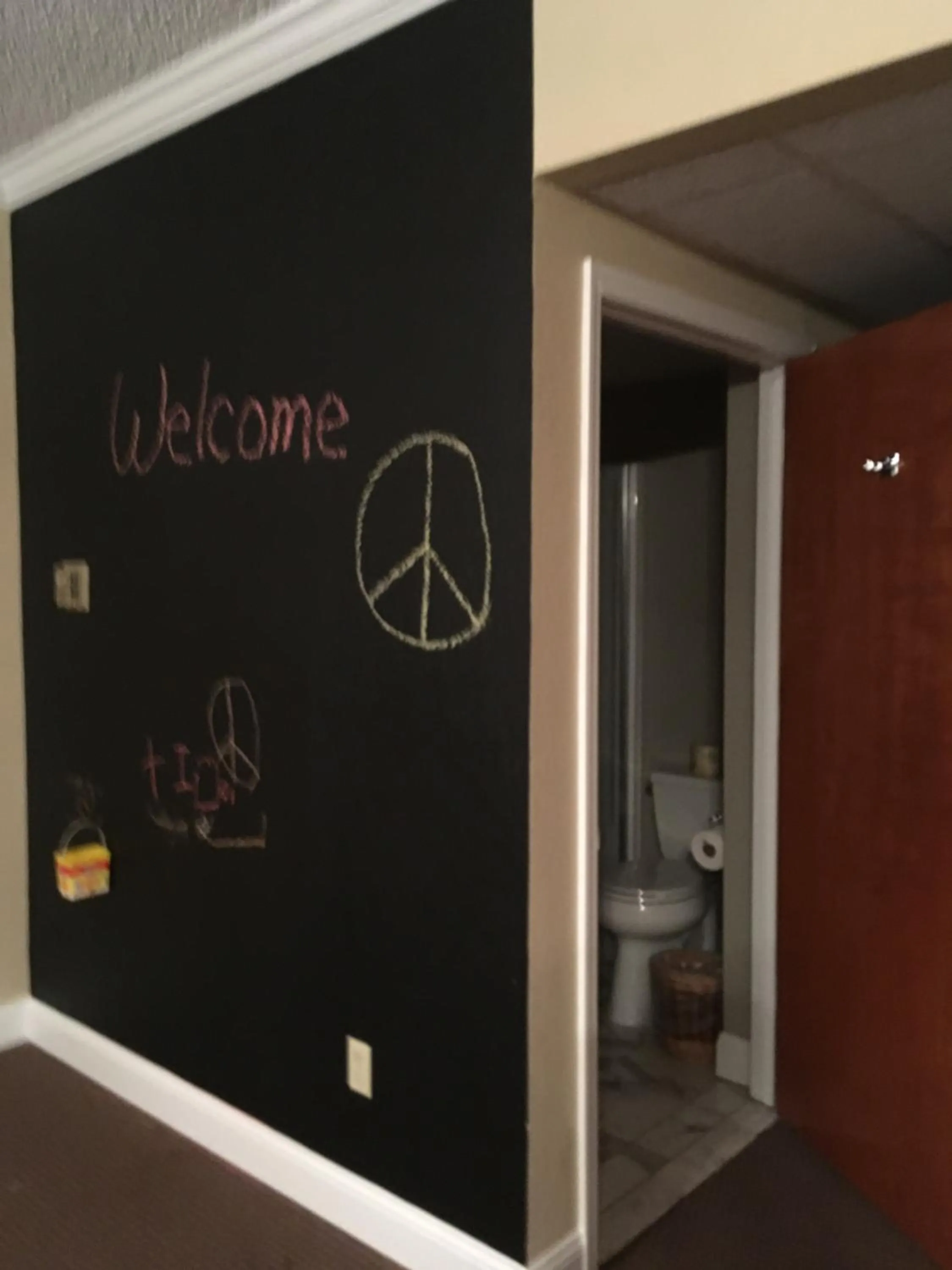 Bathroom in Colts Neck Inn Hotel