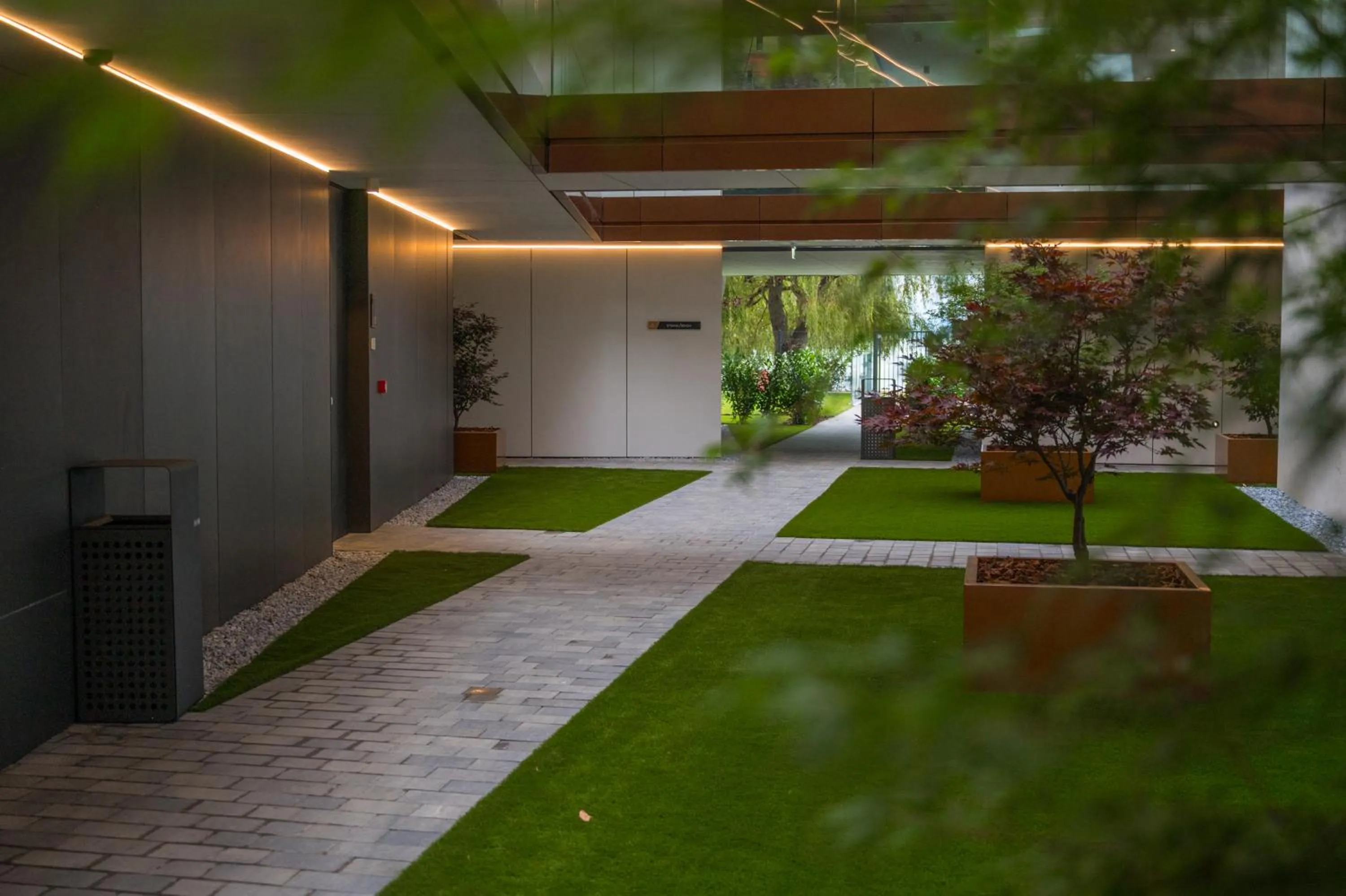 Property building in BJ81 Suite Hotel