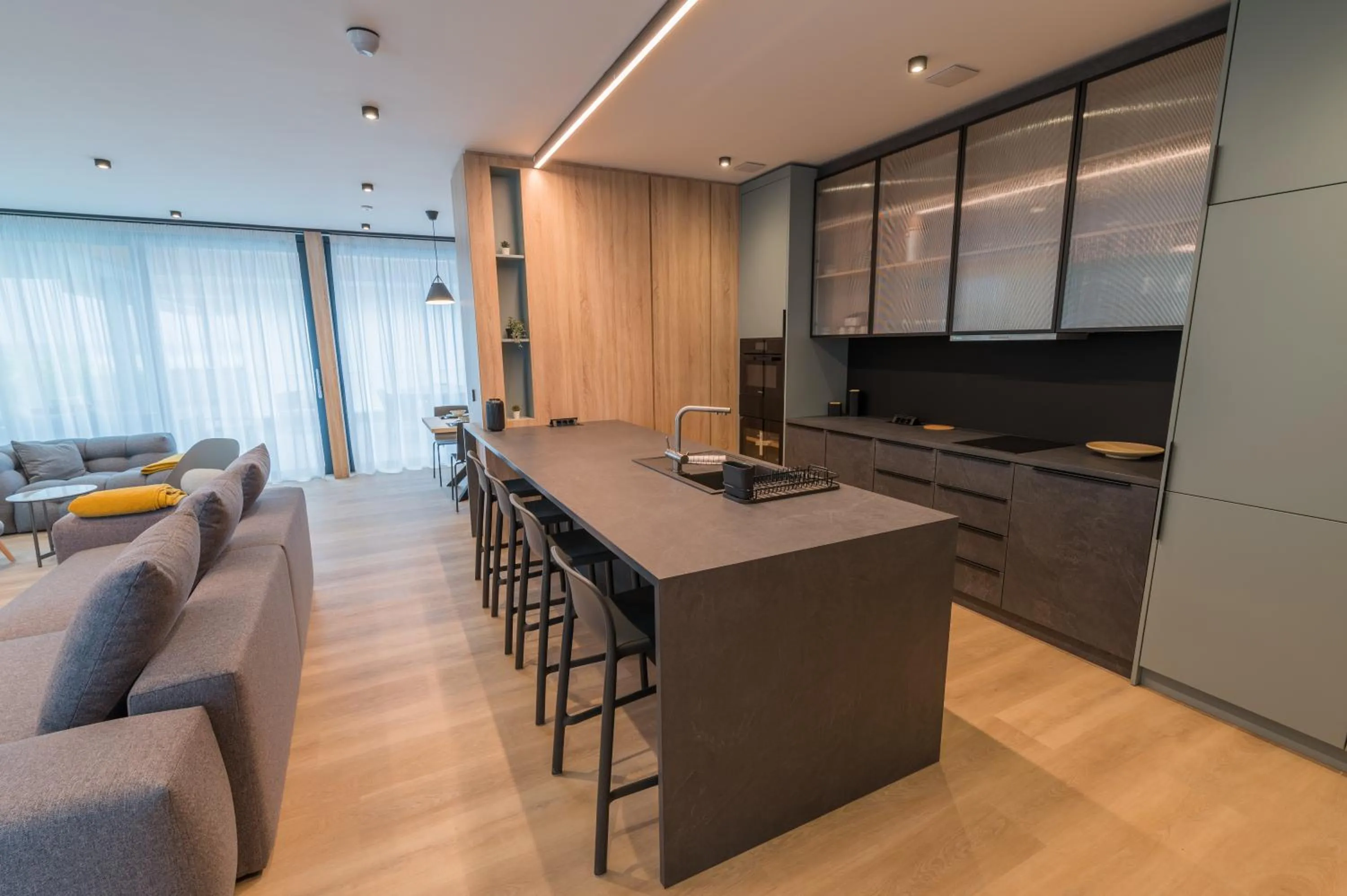 Kitchen or kitchenette in BJ81 Suite Hotel