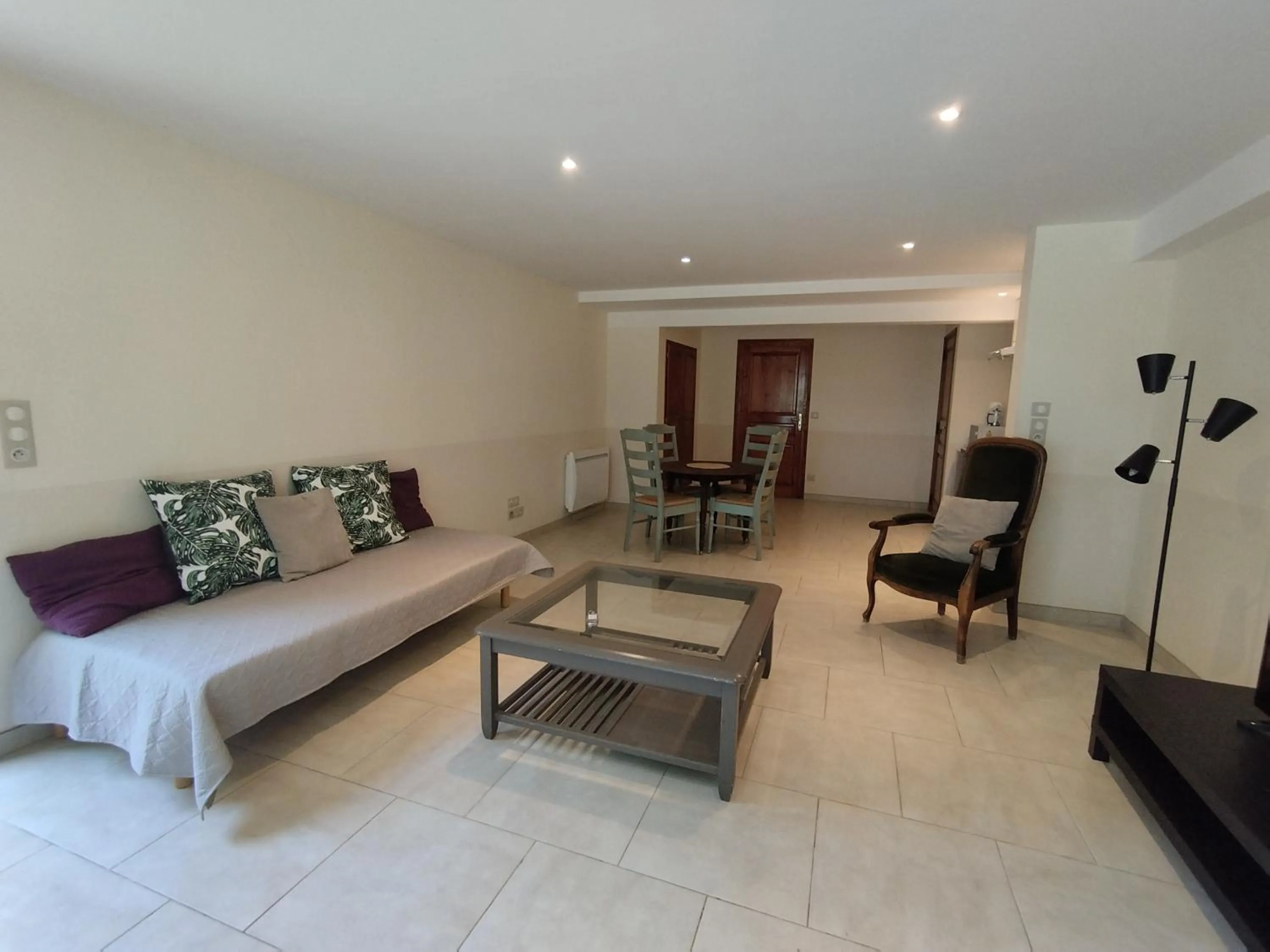 Living room, Bed in Le Haut-Val Résidences