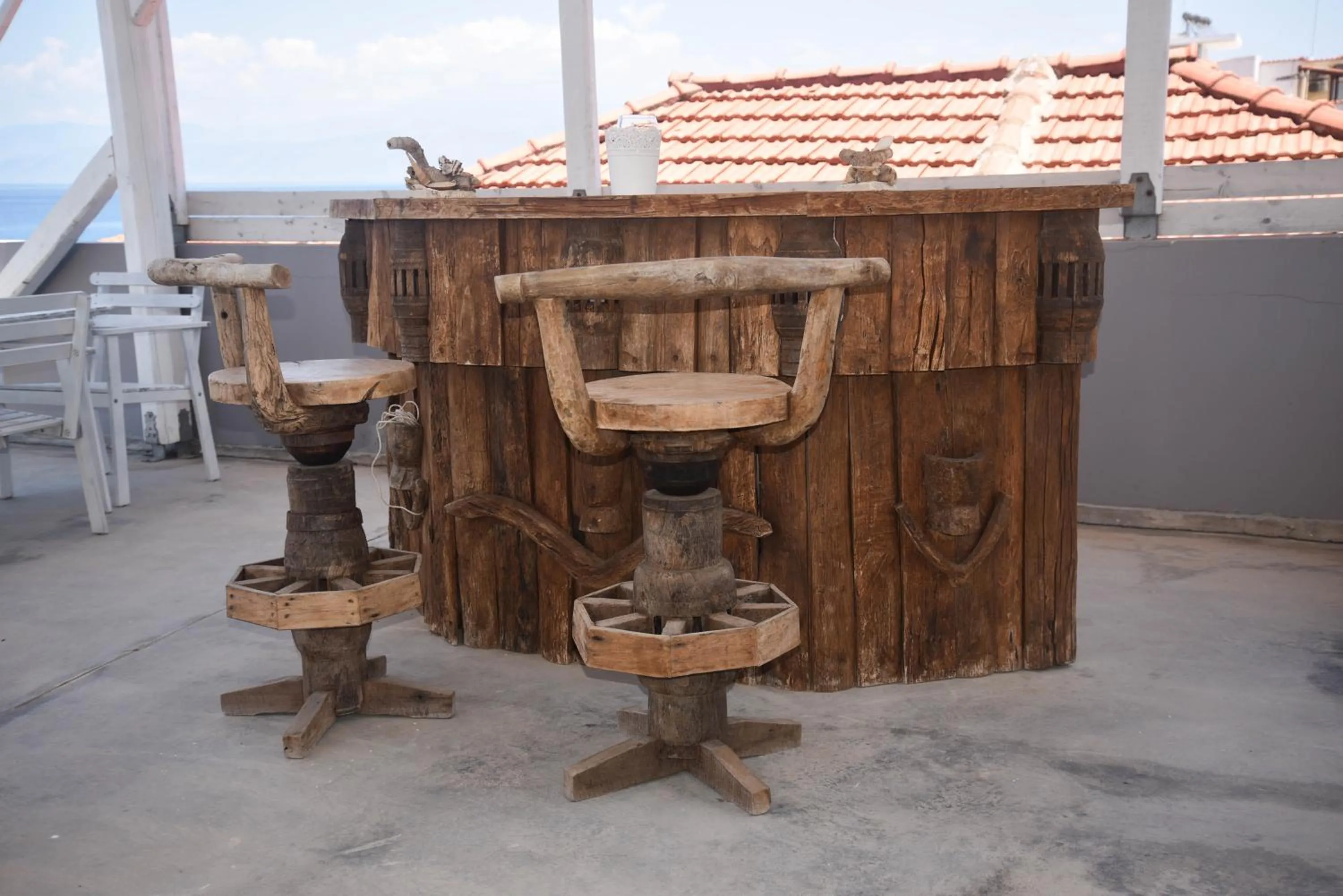 Lounge or bar in Alissachni Luxury Apartments