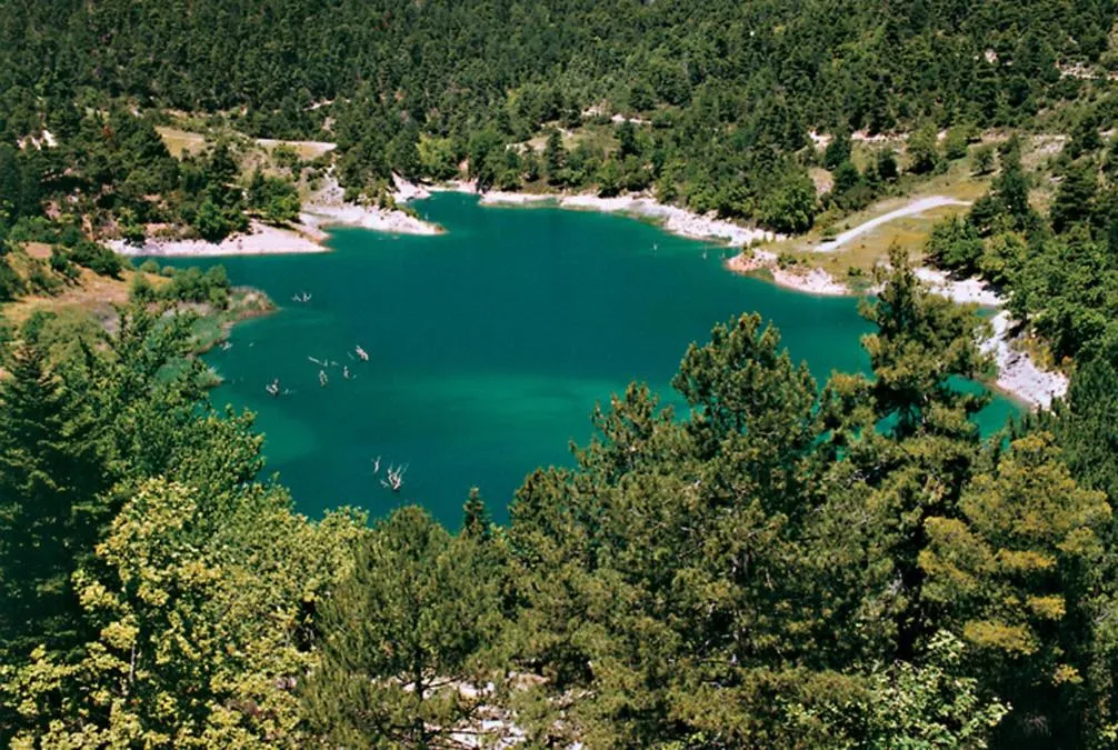 Nearby landmark in Alissachni Luxury Apartments