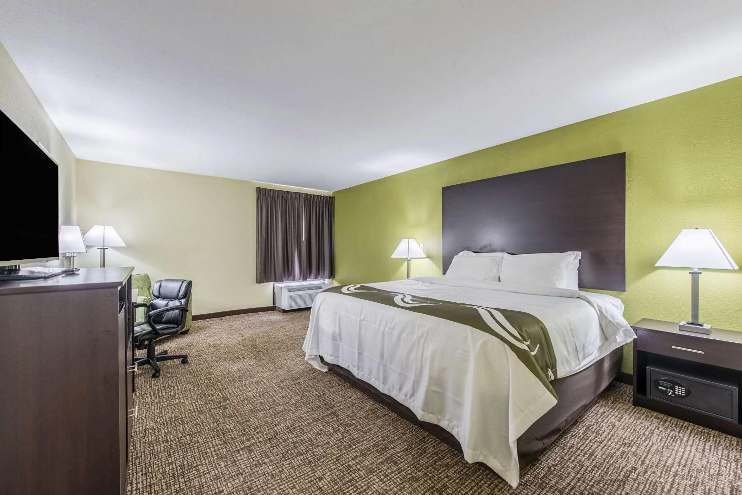 Photo of the whole room in Quality Inn & Suites University Area