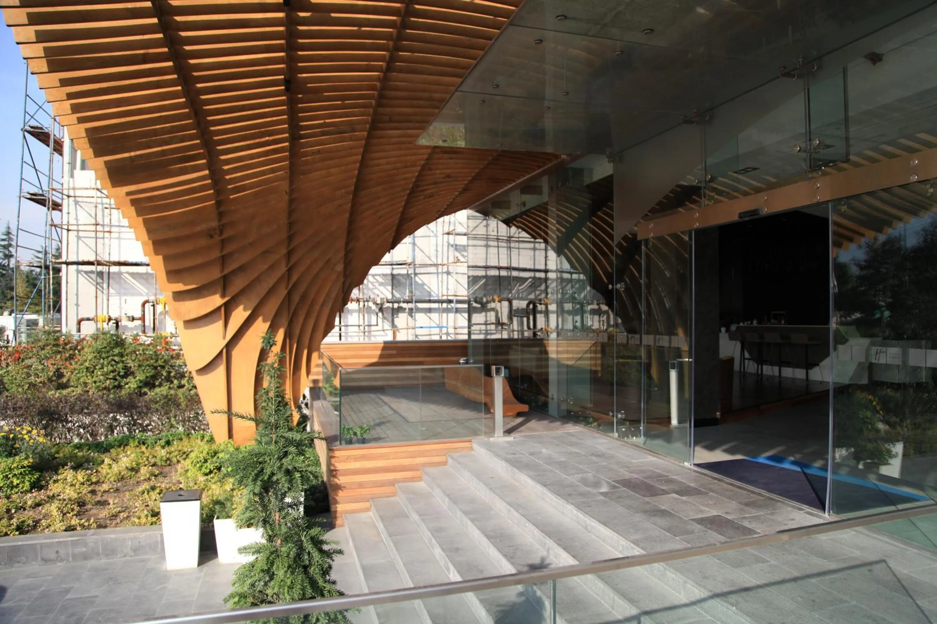 Facade/entrance in Liv City Hotels