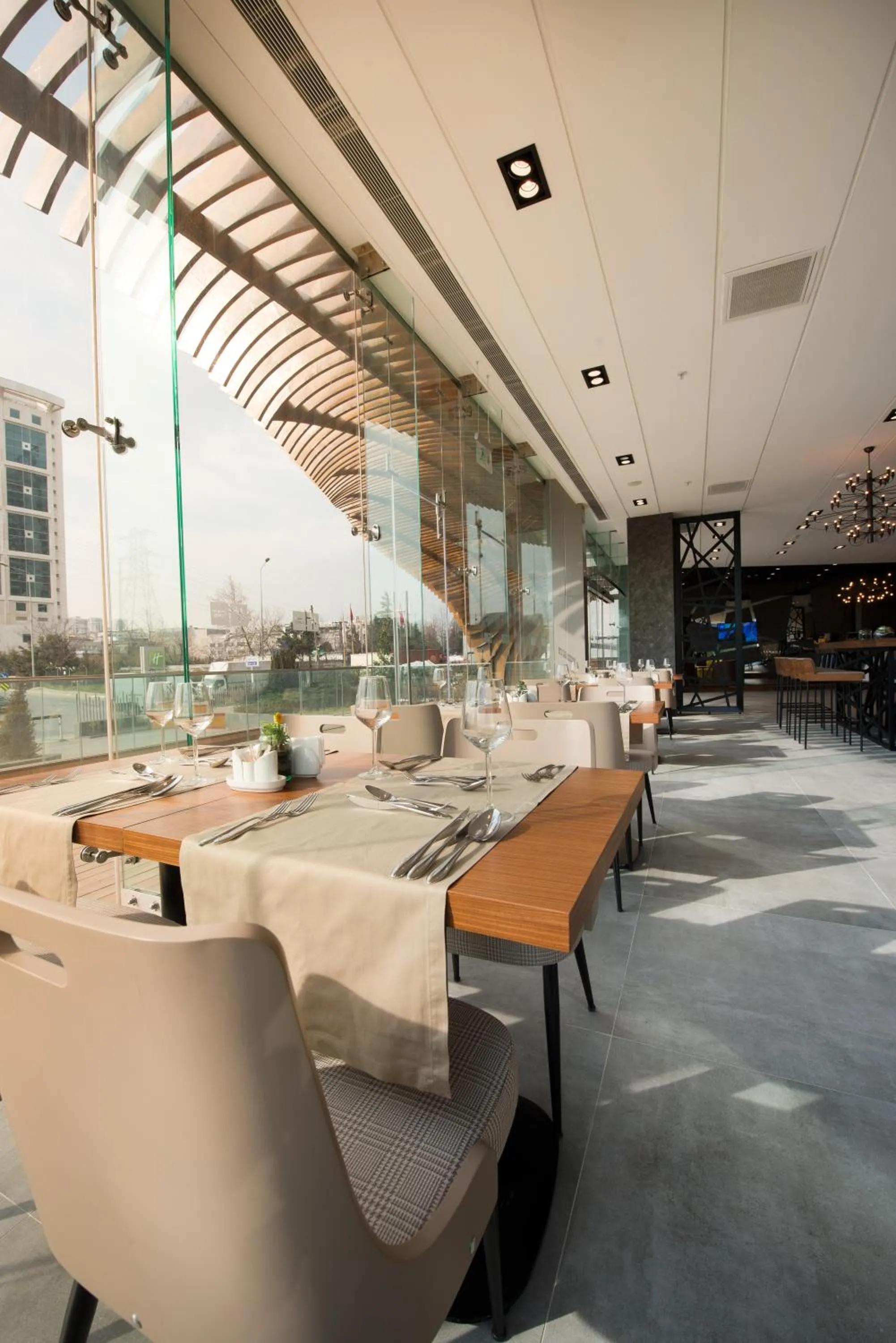 Restaurant/places to eat in Liv City Hotels