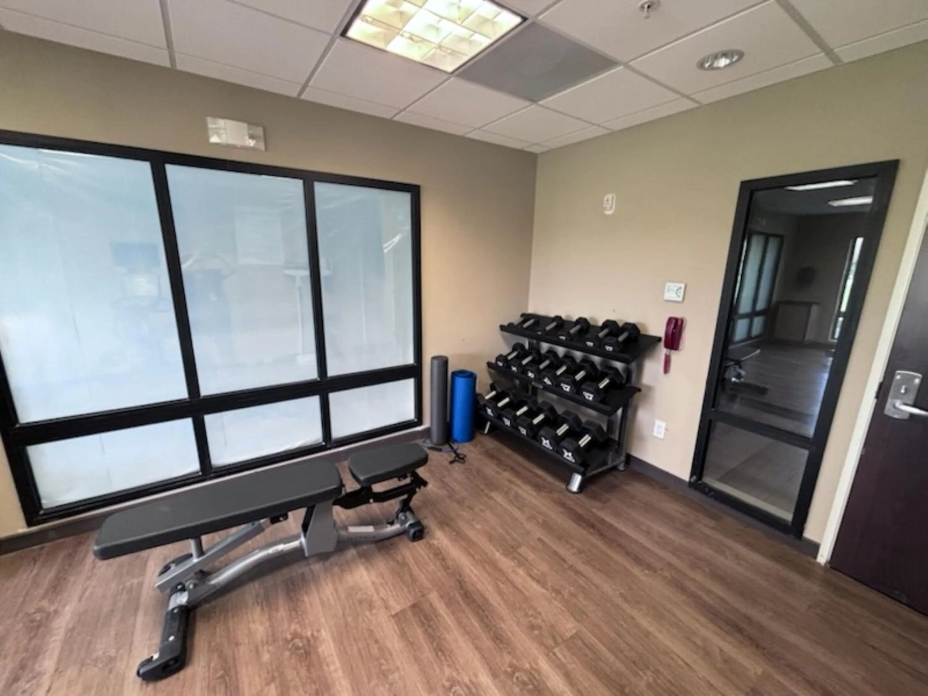 Fitness centre/facilities in Holiday Inn Express & Suites Springfield by IHG