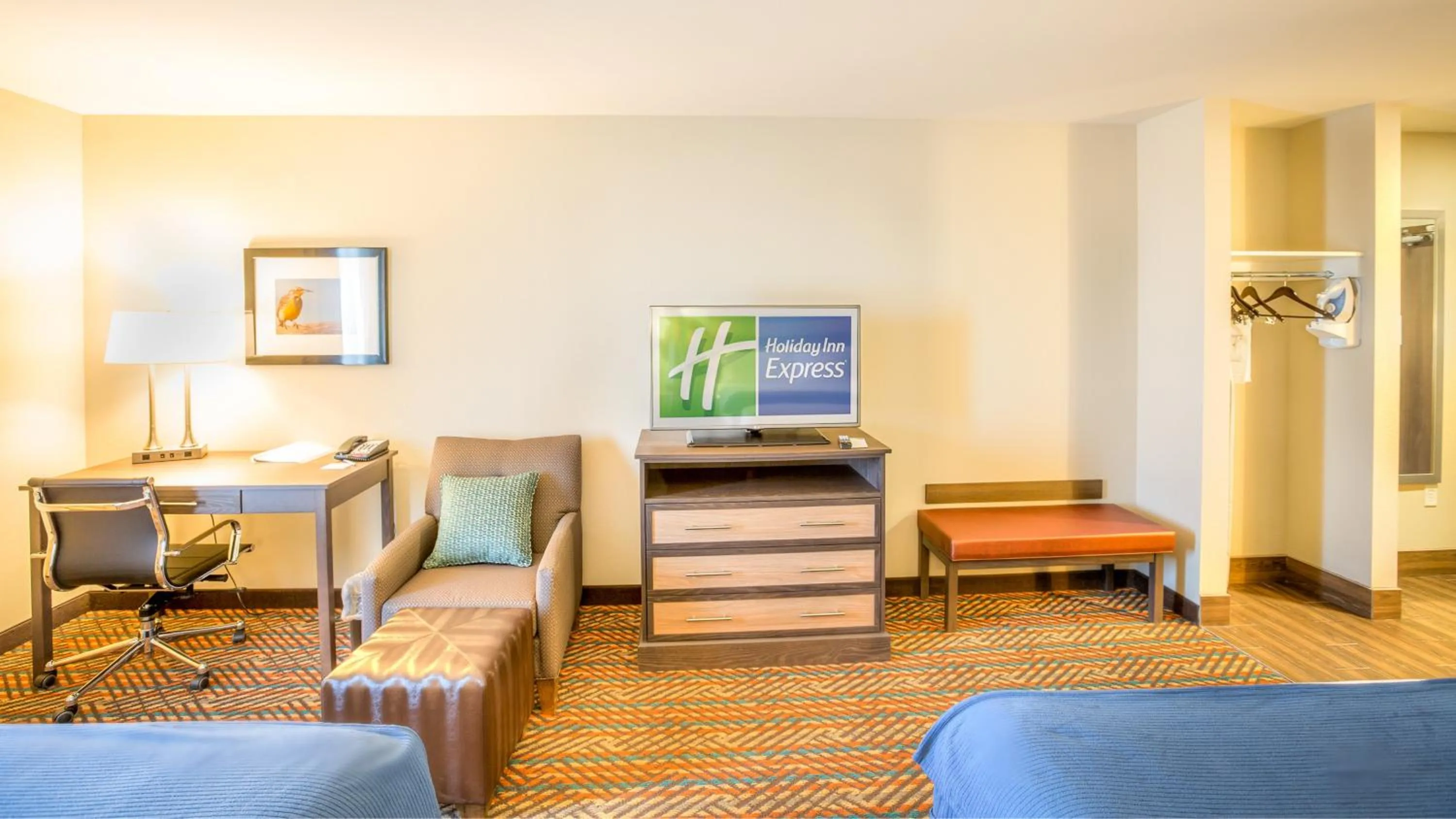 Photo of the whole room in Holiday Inn Express Wichita South by IHG