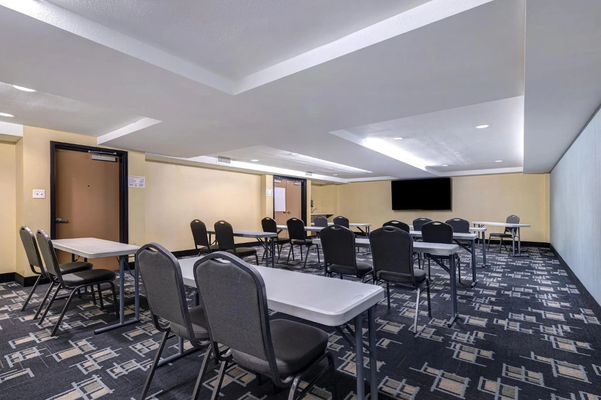 Meeting/conference room in Holiday Inn Houston Downtown by IHG