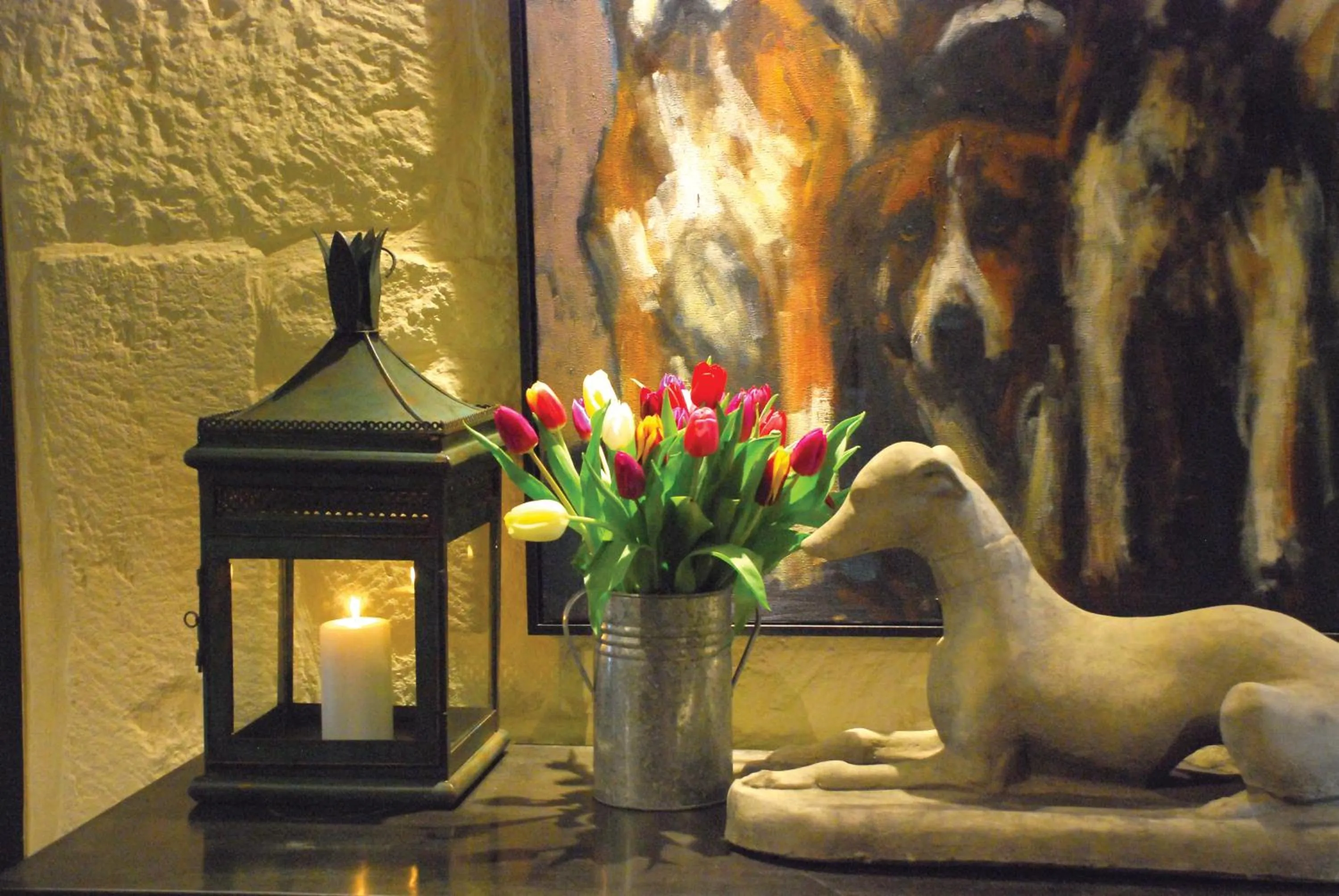 Decorative detail in The Broadway Hotel