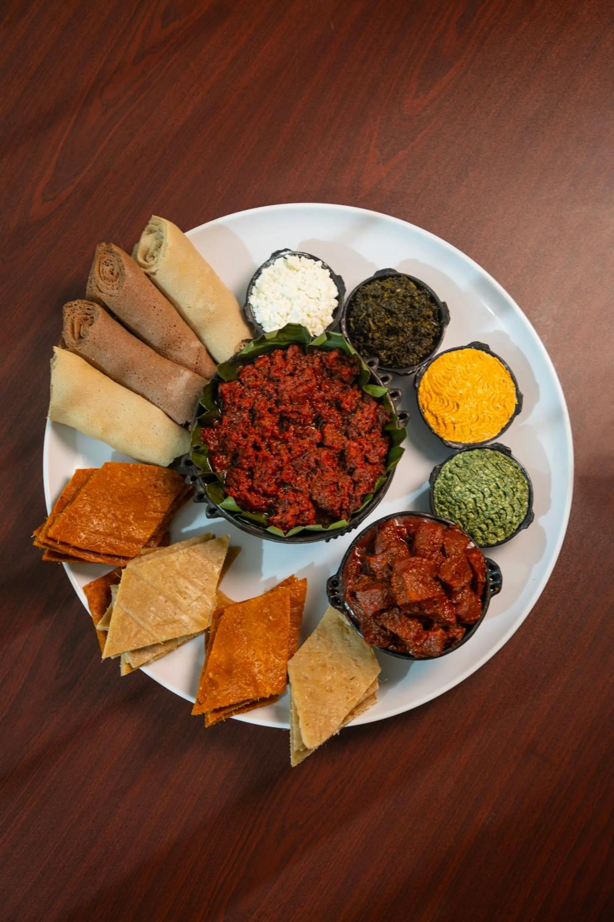 Restaurant/places to eat in Dreamliner Hotel