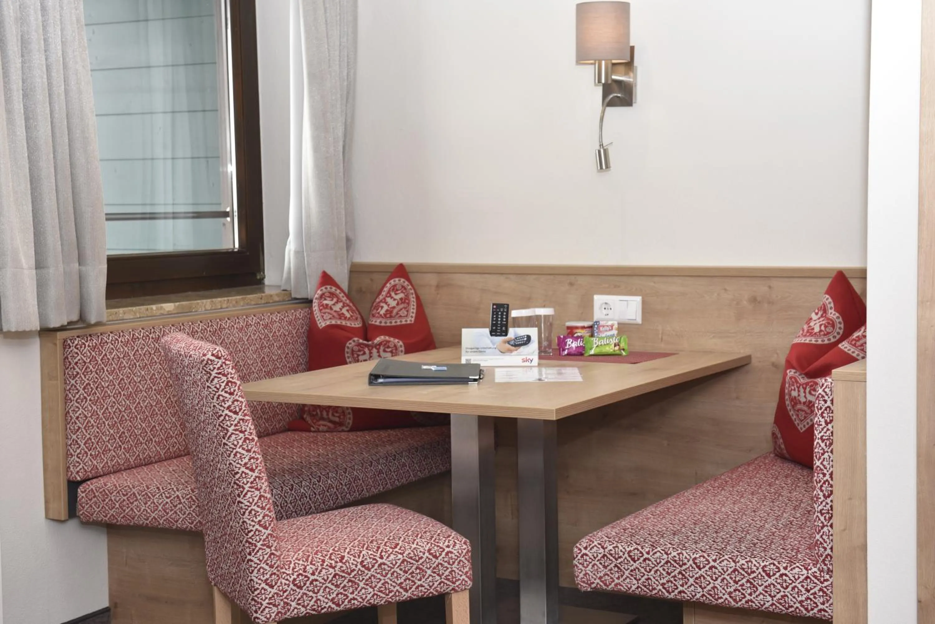 Seating area in Hotel-Skischule Krallinger