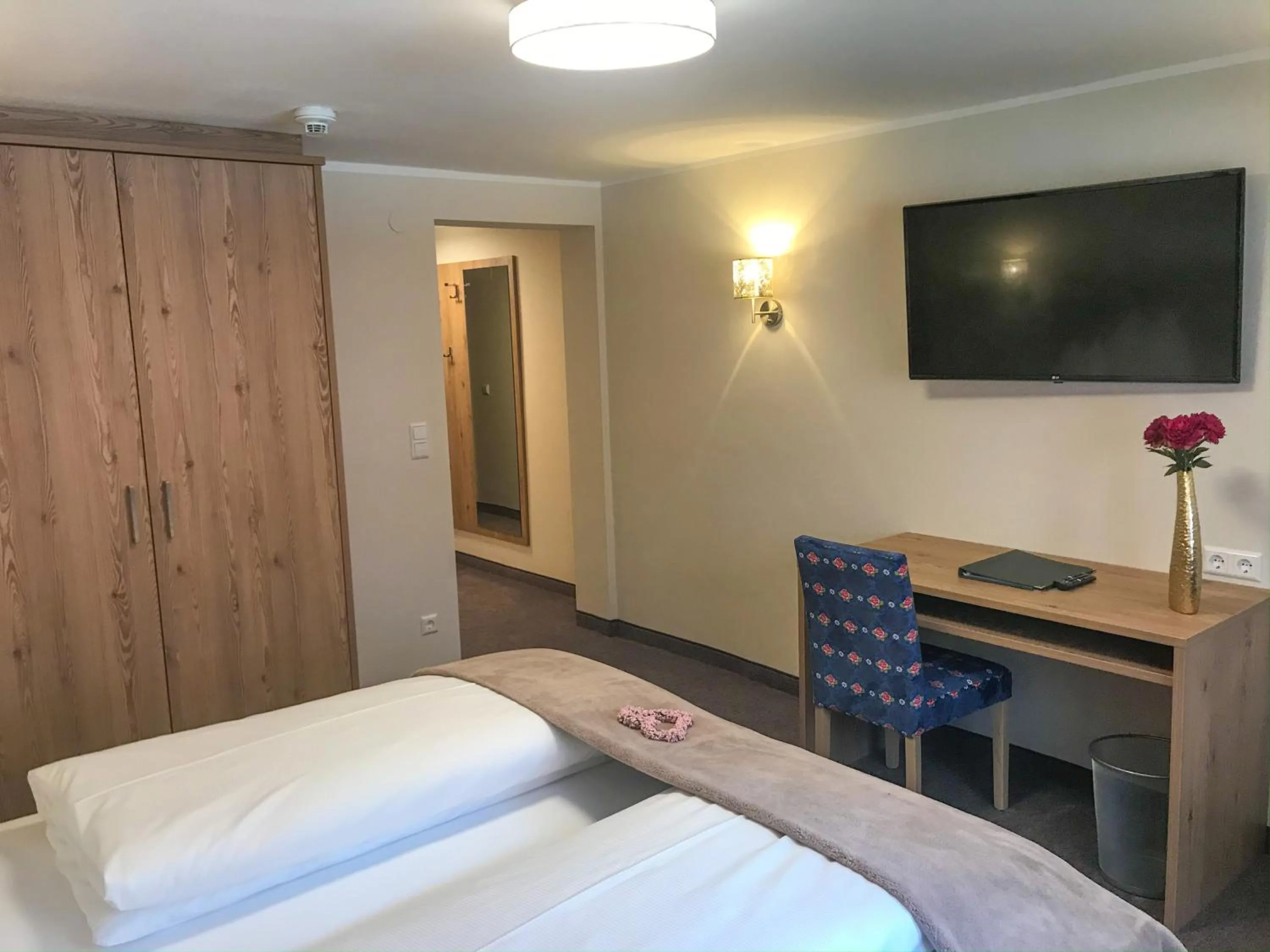 TV and multimedia, Bed in Andi's Skihotel