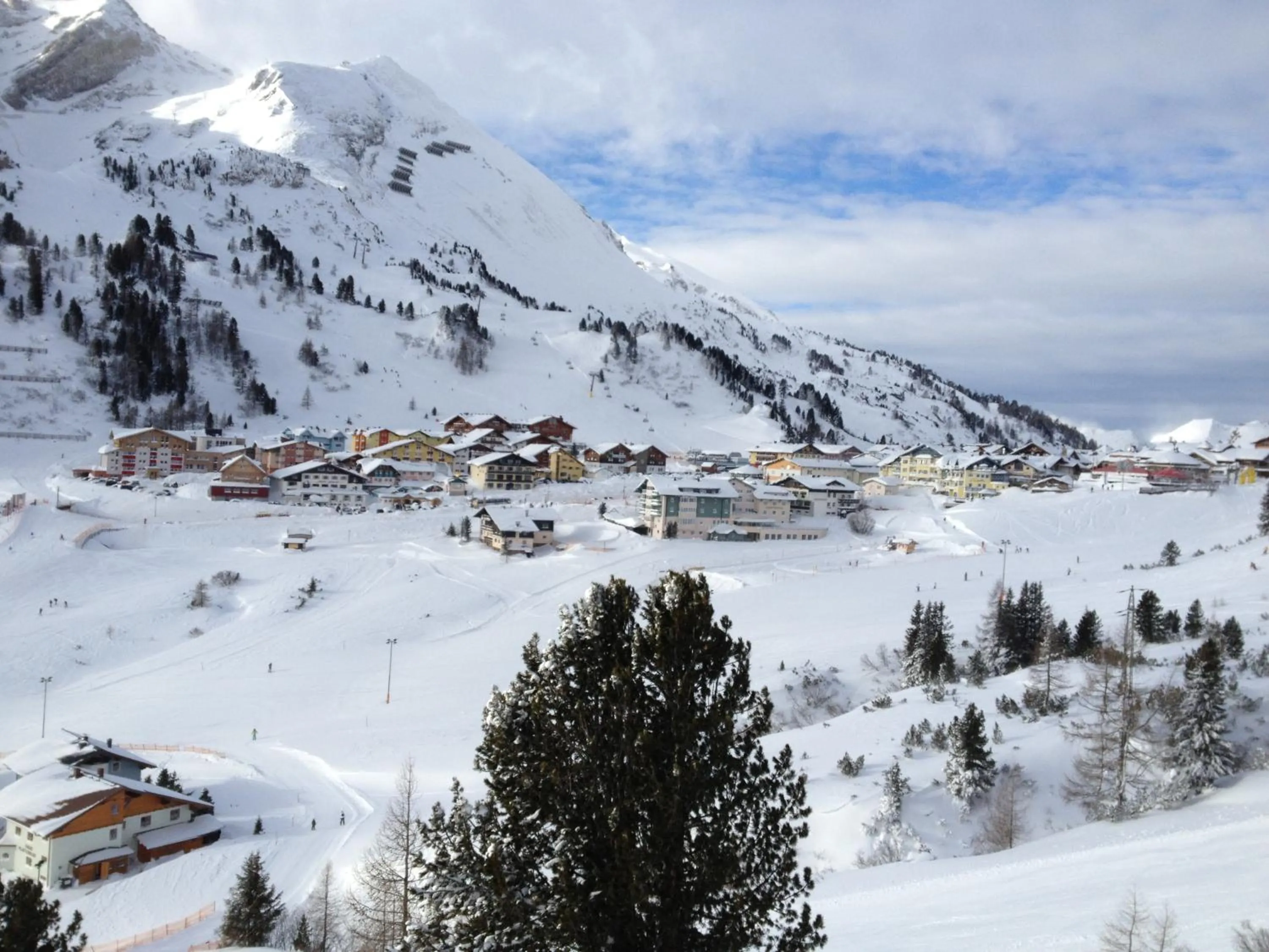 Winter in Andi's Skihotel