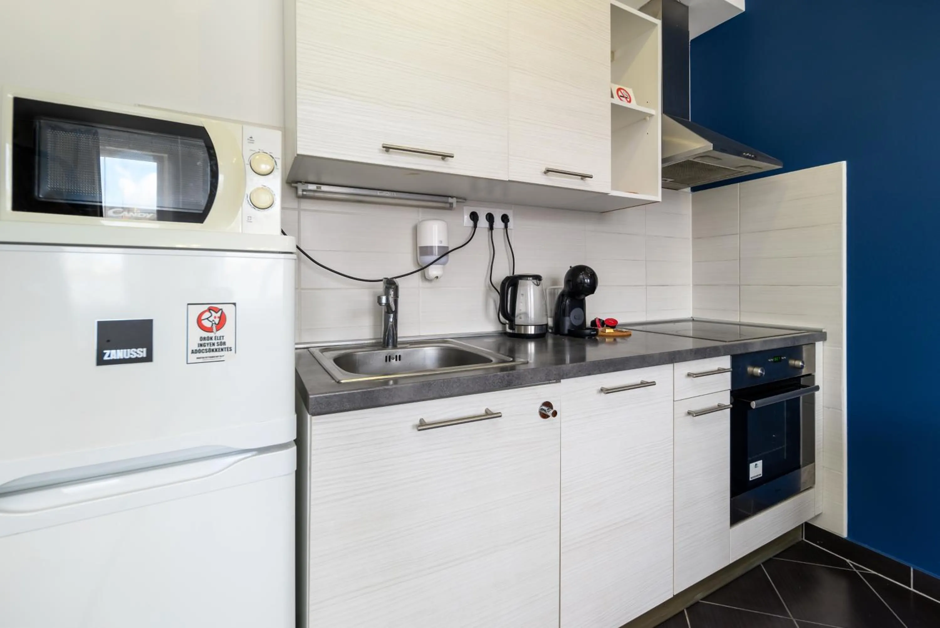 Sun Resort Residential Suite-Free Parking Garage same building