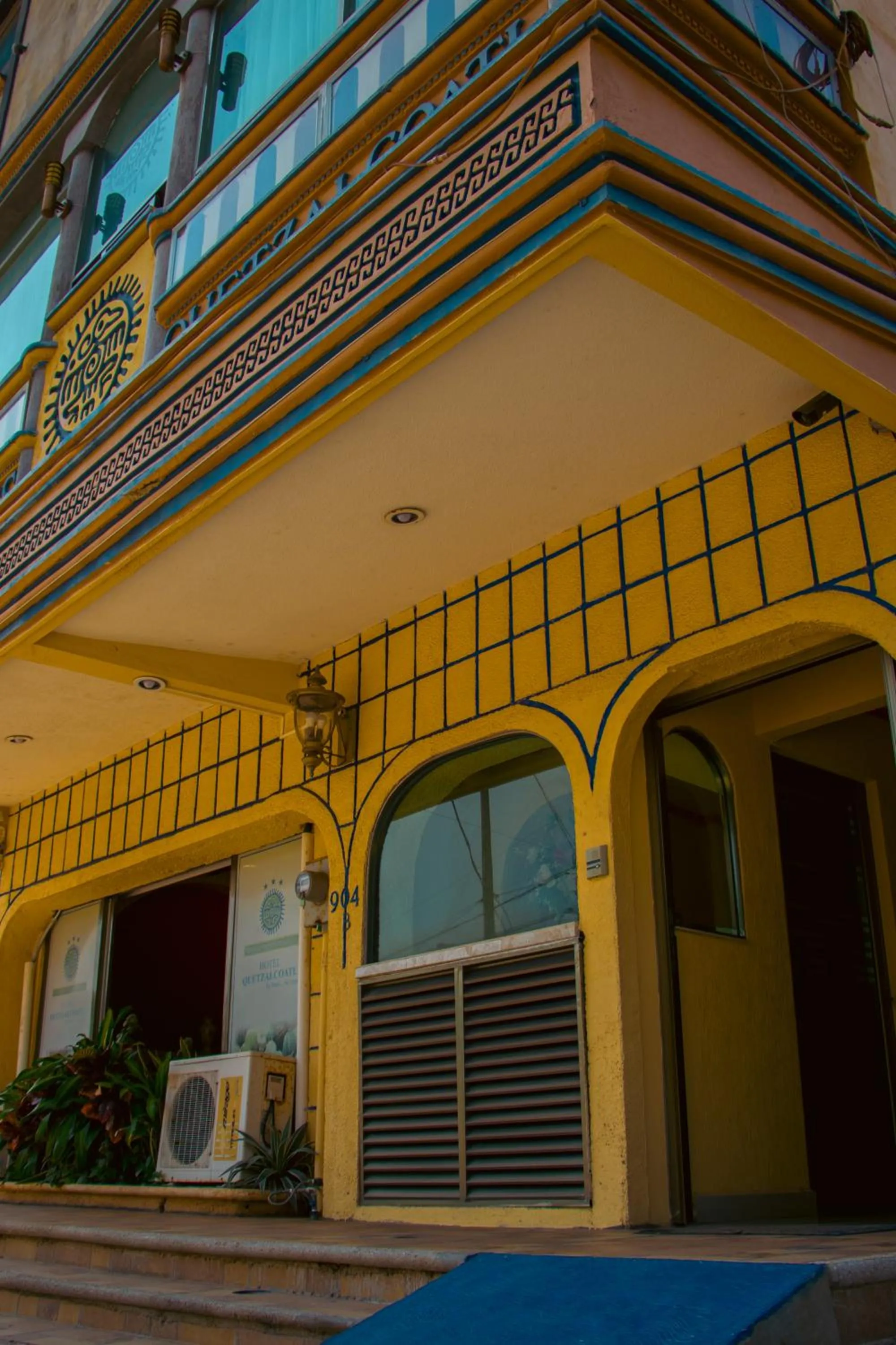 Property building in Hotel Quetzalcóatl