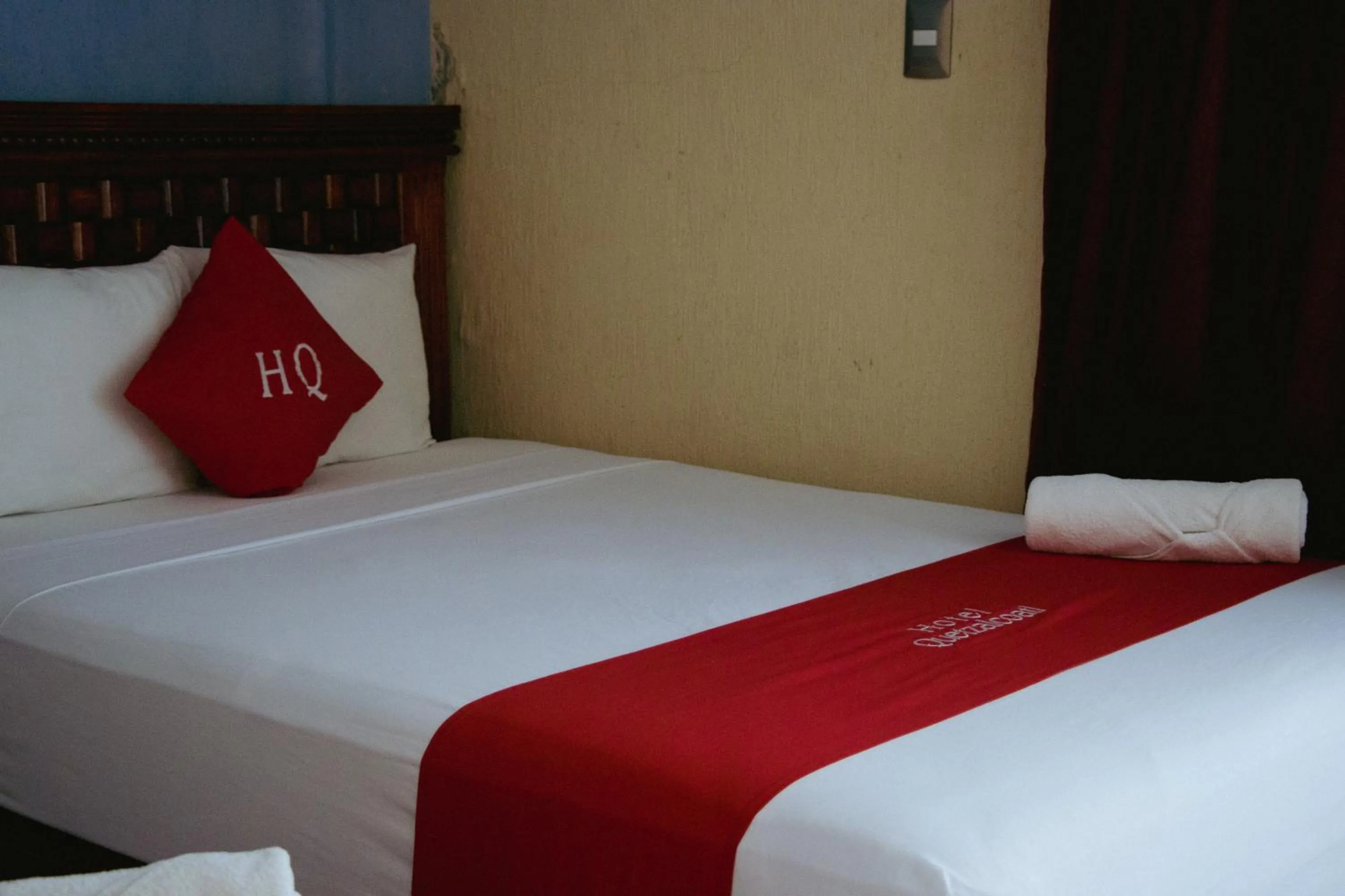 Bed in Hotel Quetzalcóatl