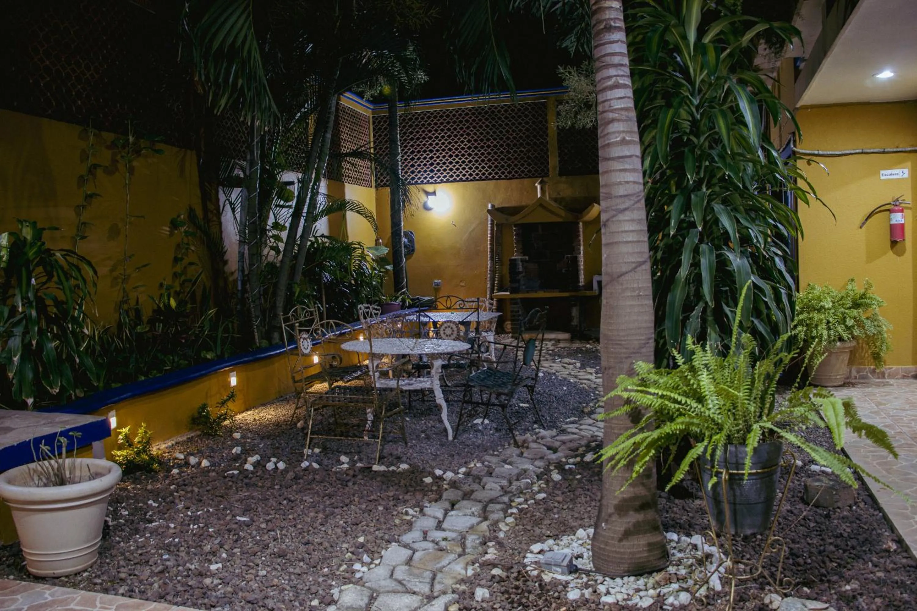Garden in Hotel Quetzalcóatl
