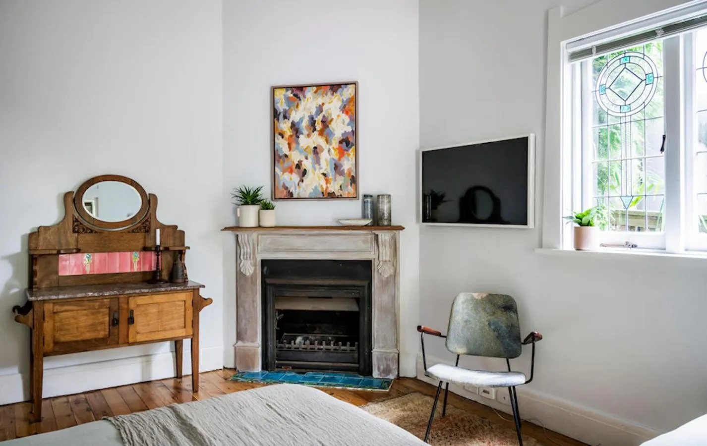 TV and multimedia in Bondi Beach House