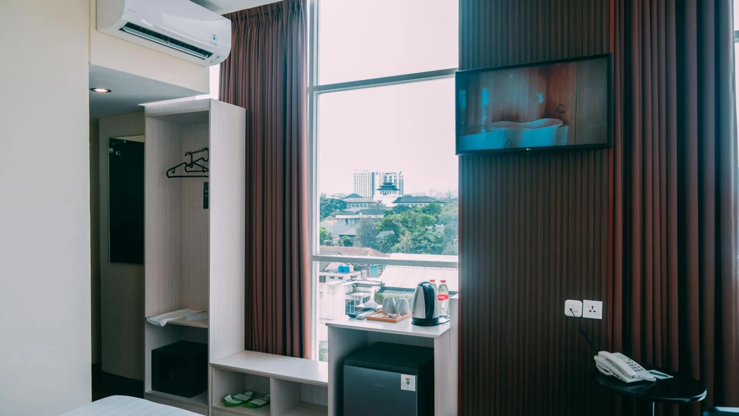 Bedroom in Tebu Hotel Bandung