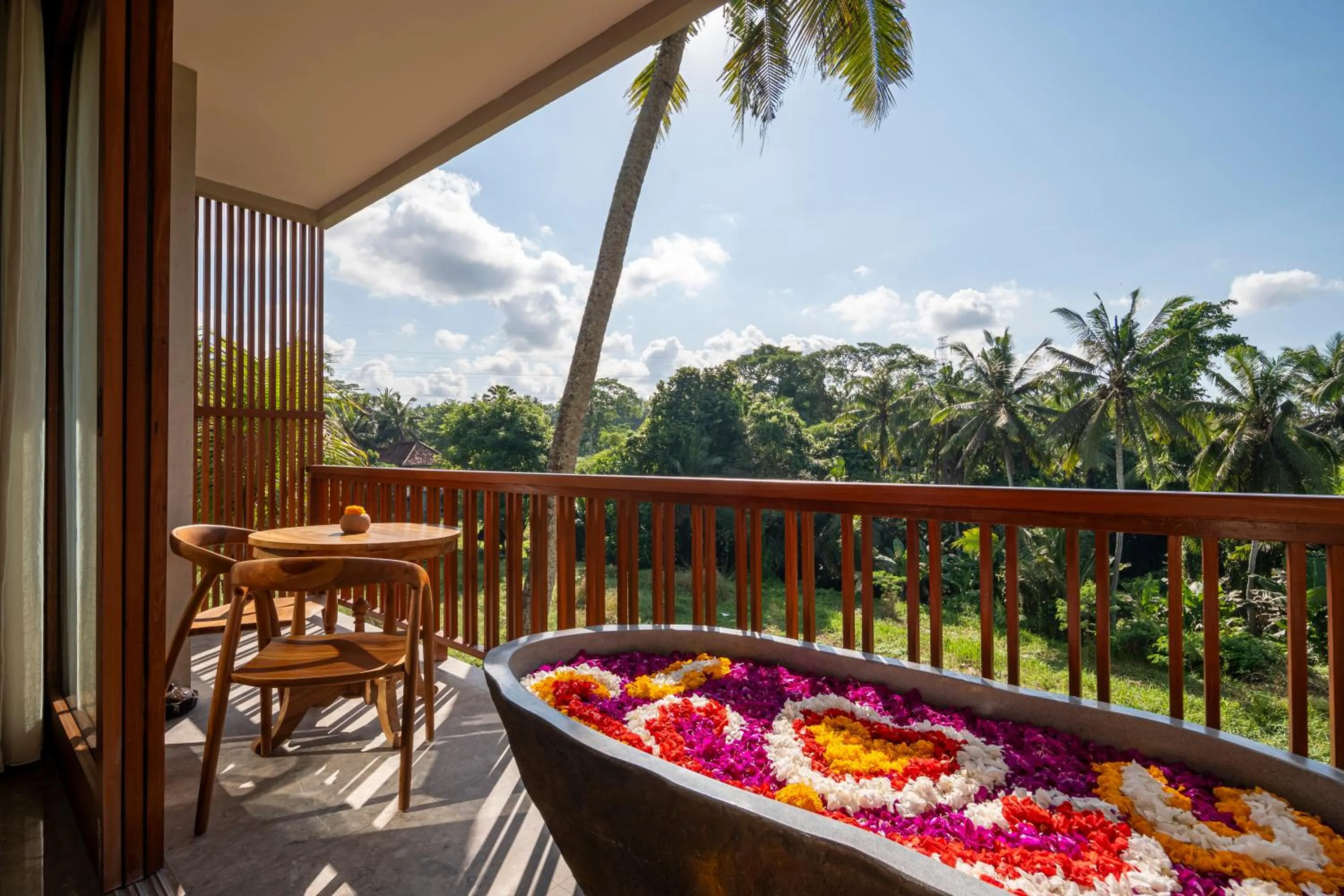 Open Air Bath in Unagi Wooden Villas by Emana