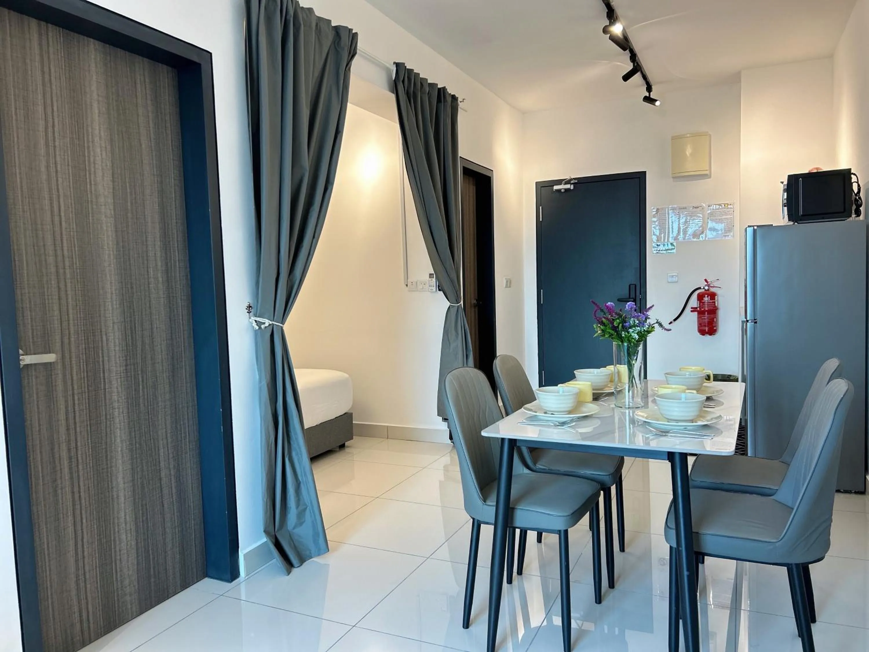 Edumetro @ Subang Jaya by Manhattan Group