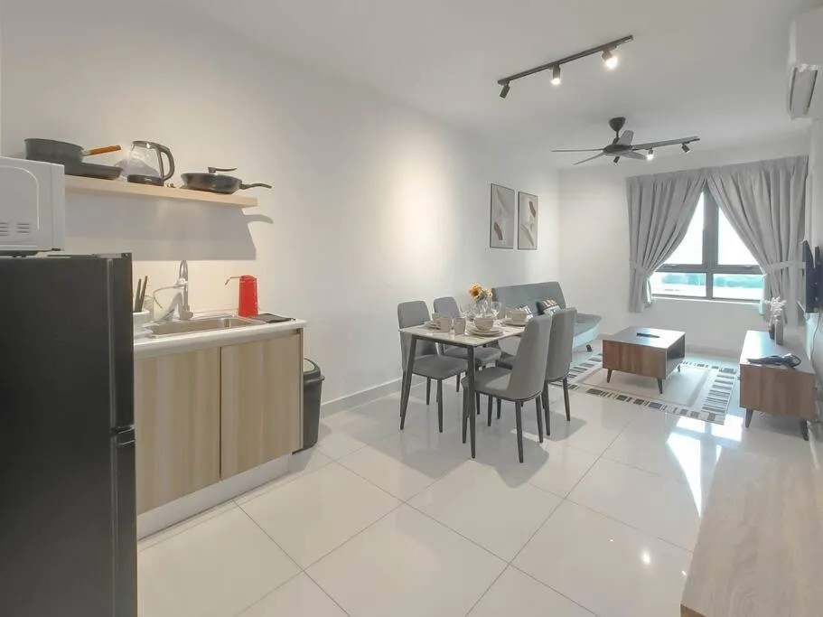 Edumetro @ Subang Jaya by Manhattan Group