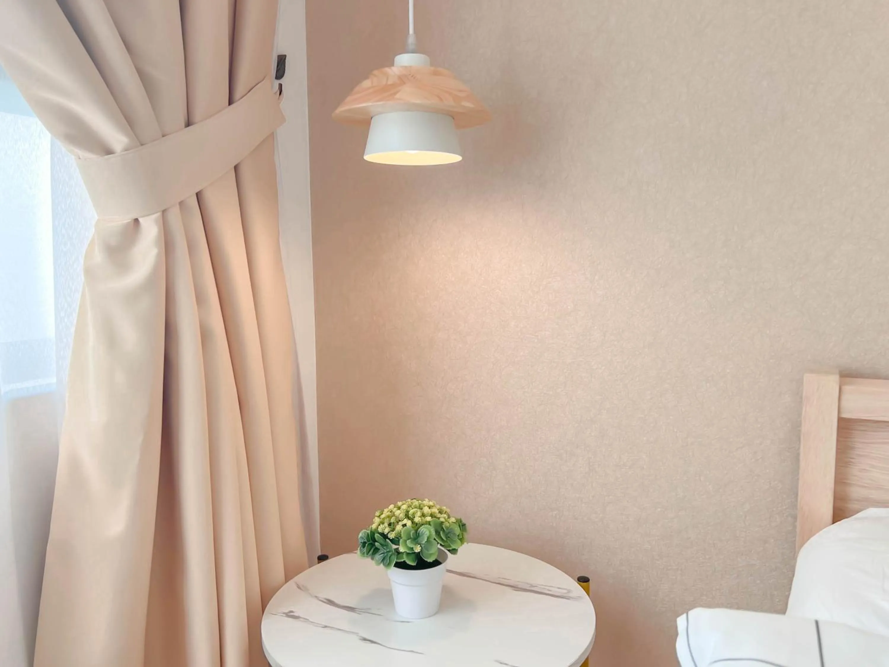 Bed in Edumetro @ Subang Jaya by Manhattan Group