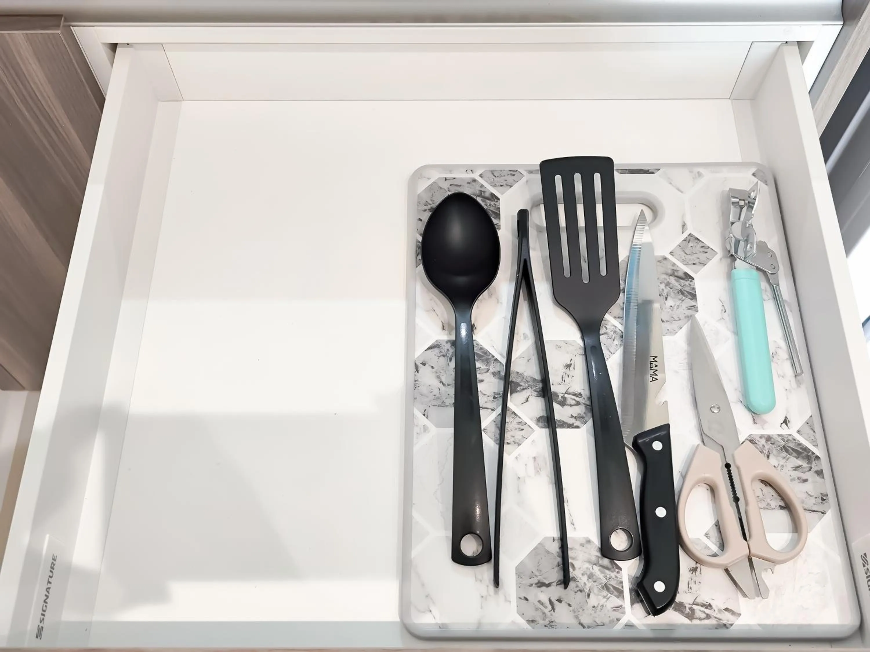 Edumetro @ Subang Jaya by Manhattan Group