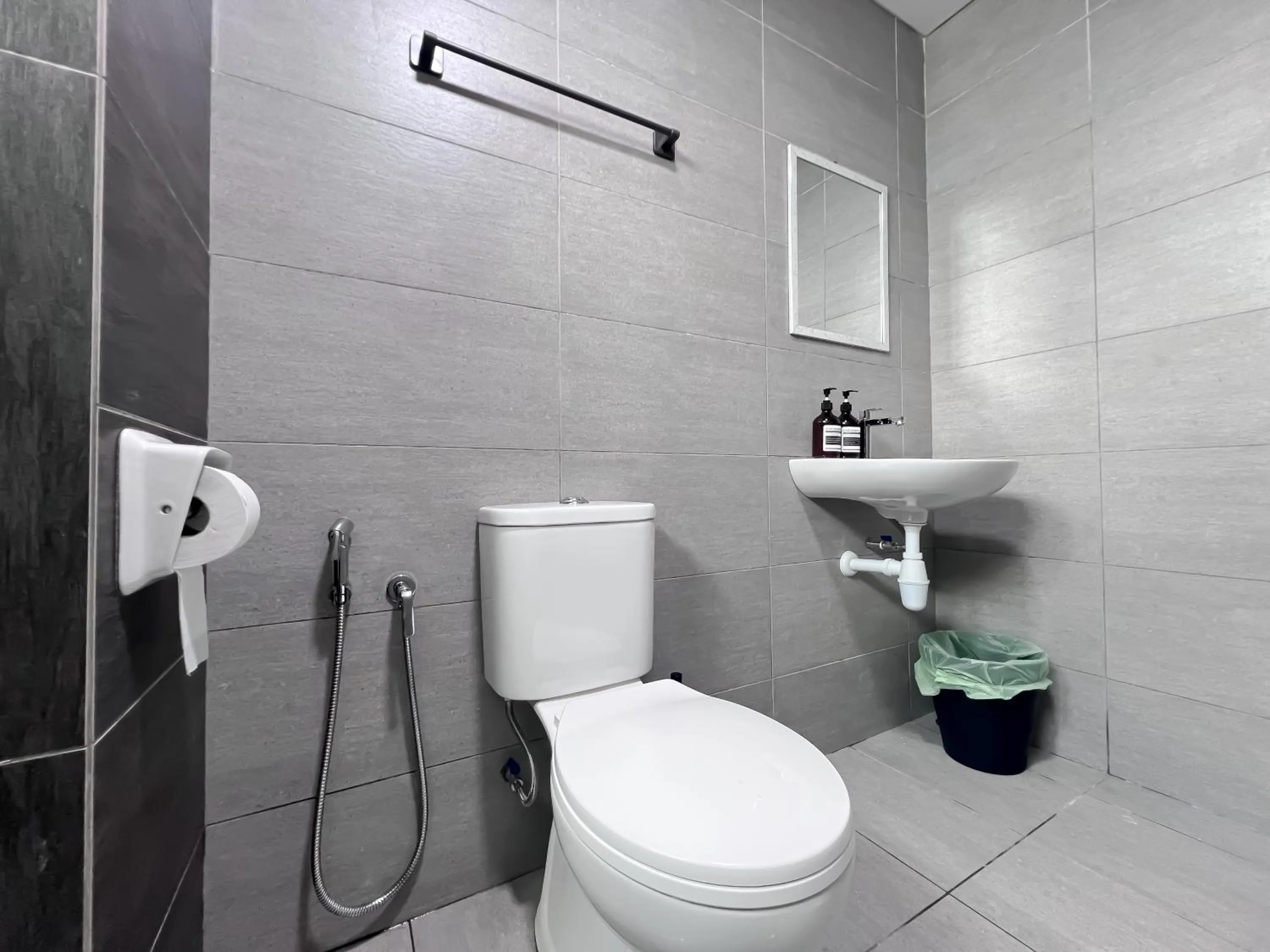 Edumetro @ Subang Jaya by Manhattan Group