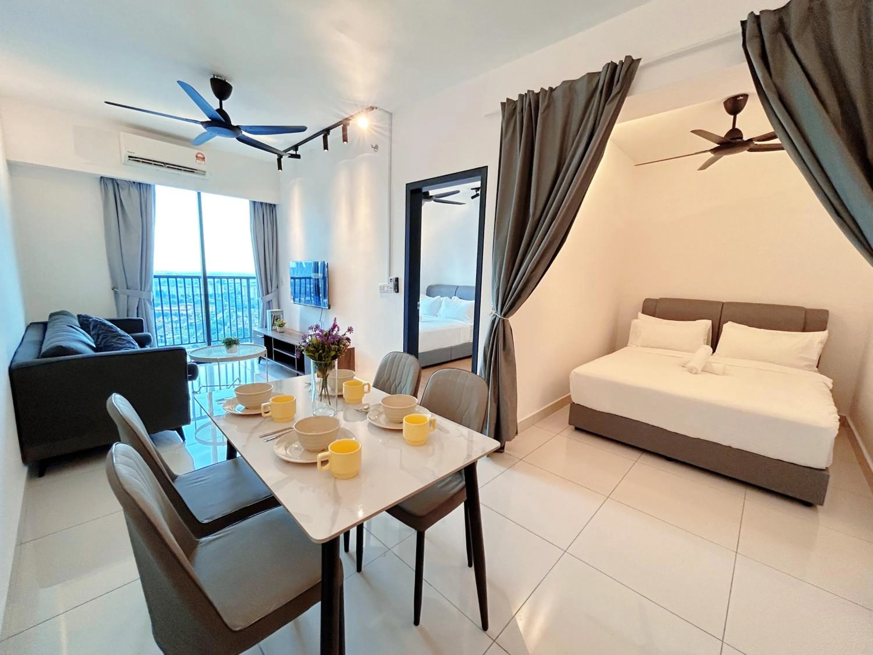 Bed in Edumetro @ Subang Jaya by Manhattan Group