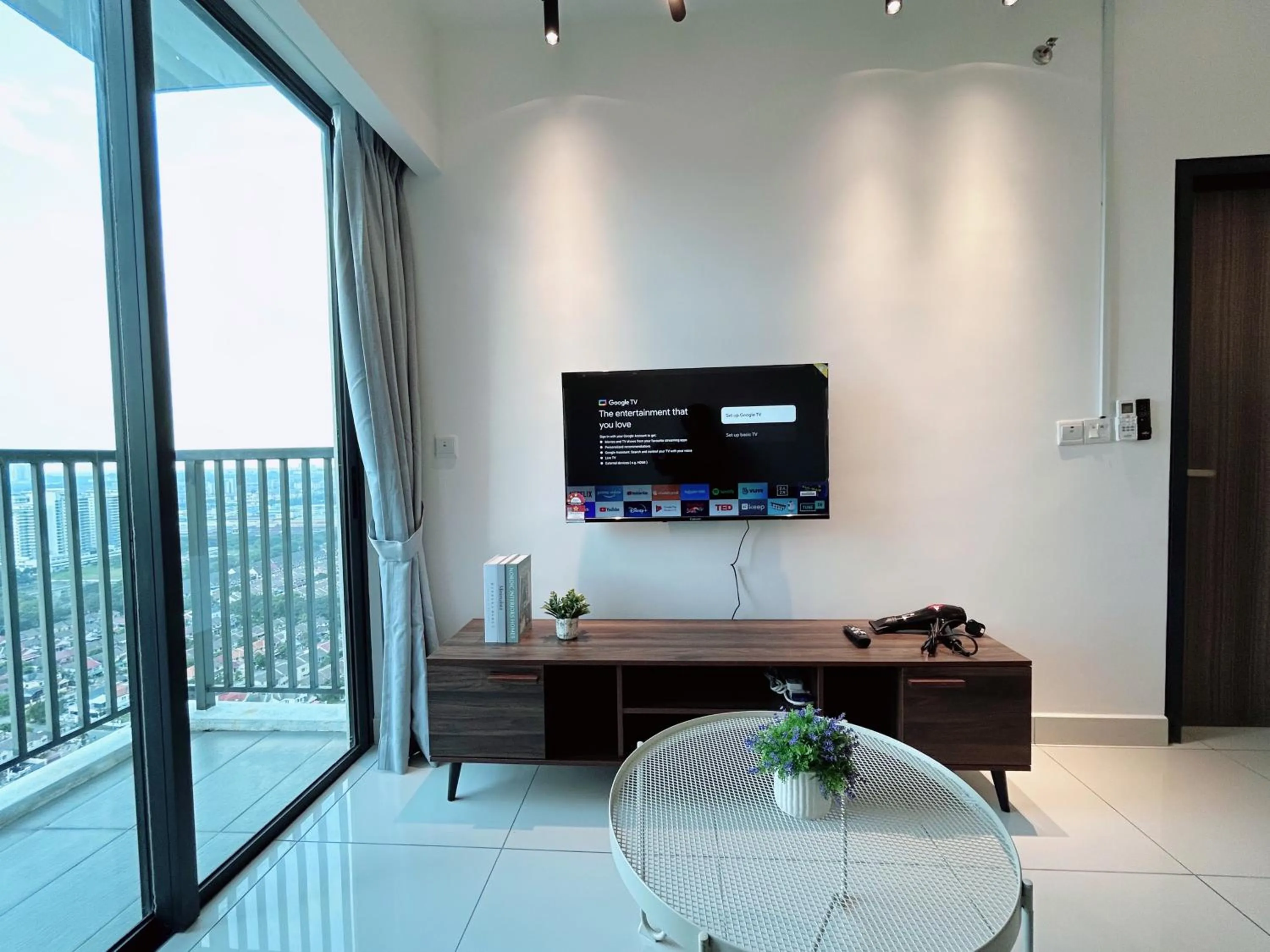 Edumetro @ Subang Jaya by Manhattan Group