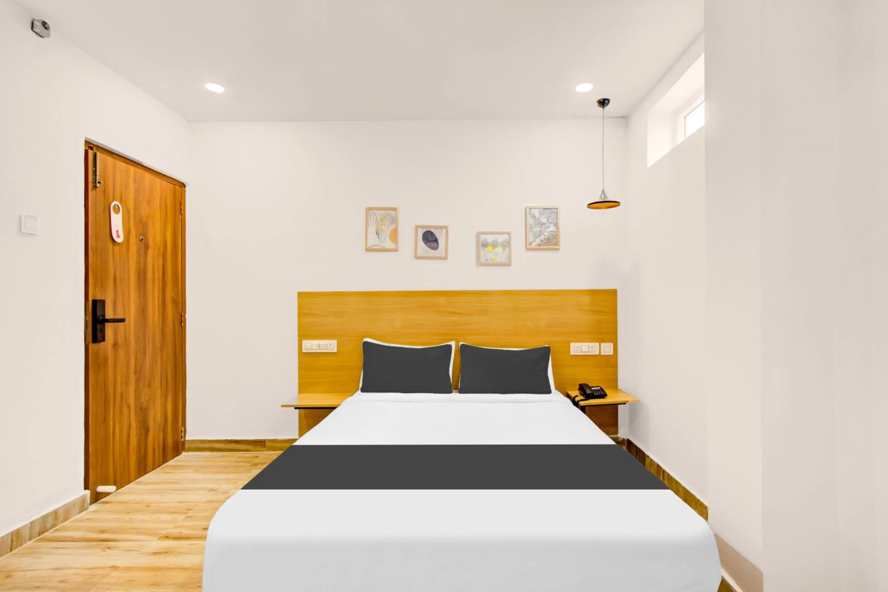 Bathroom, Bed in Townhouse Casa Grand