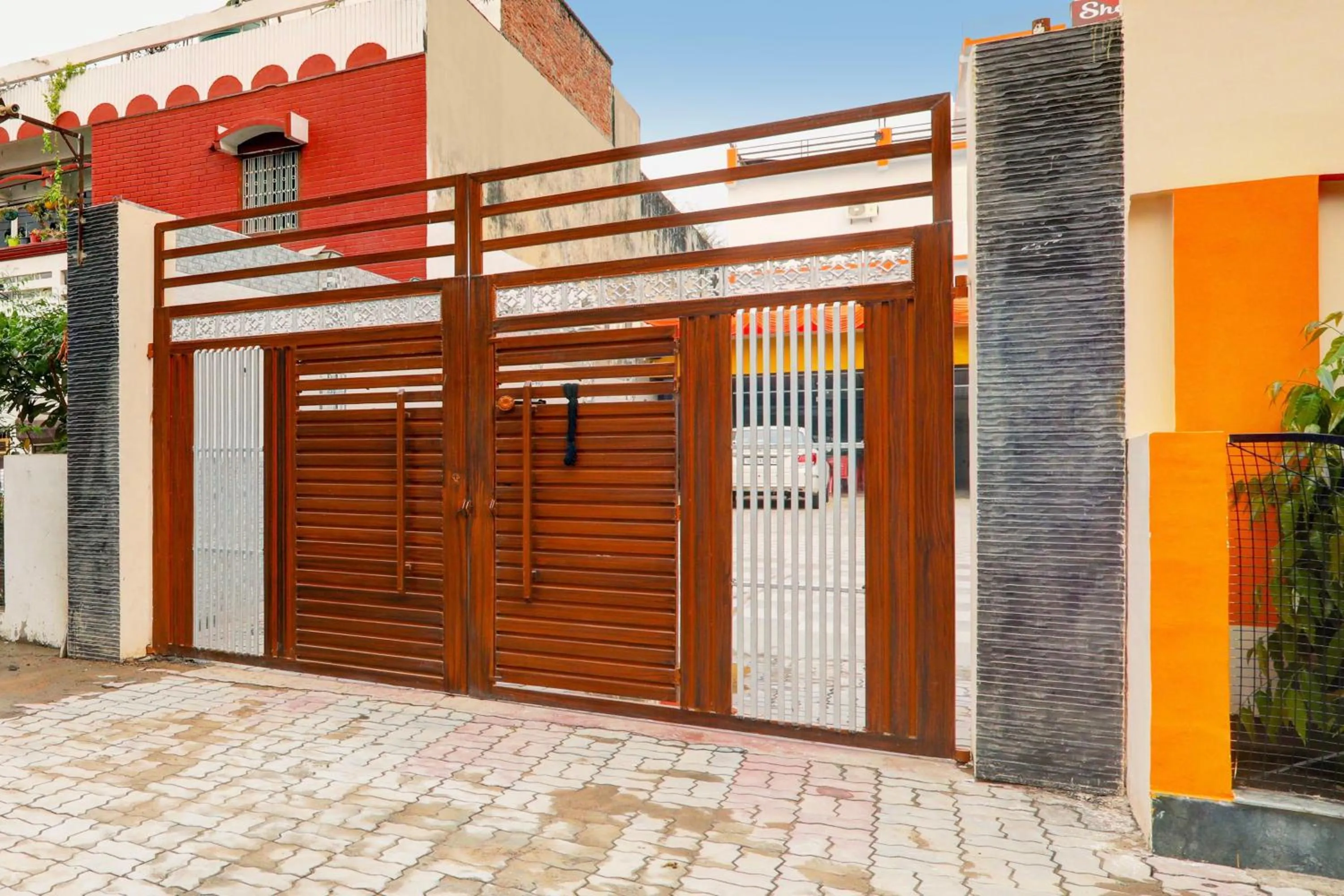 Facade/entrance in Hotel O Shobhika Inn