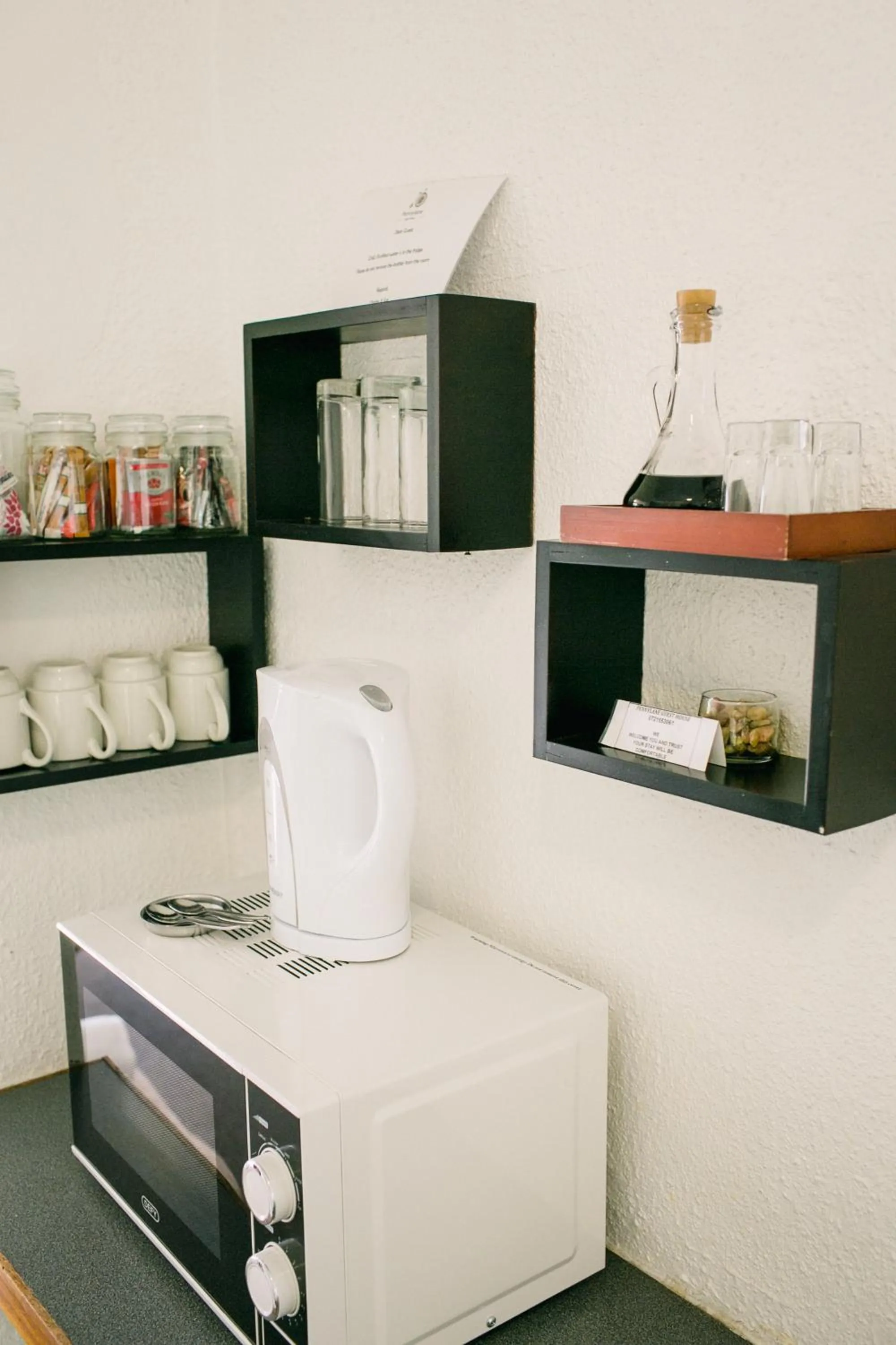 Coffee/tea facilities in Pennylane Guest House