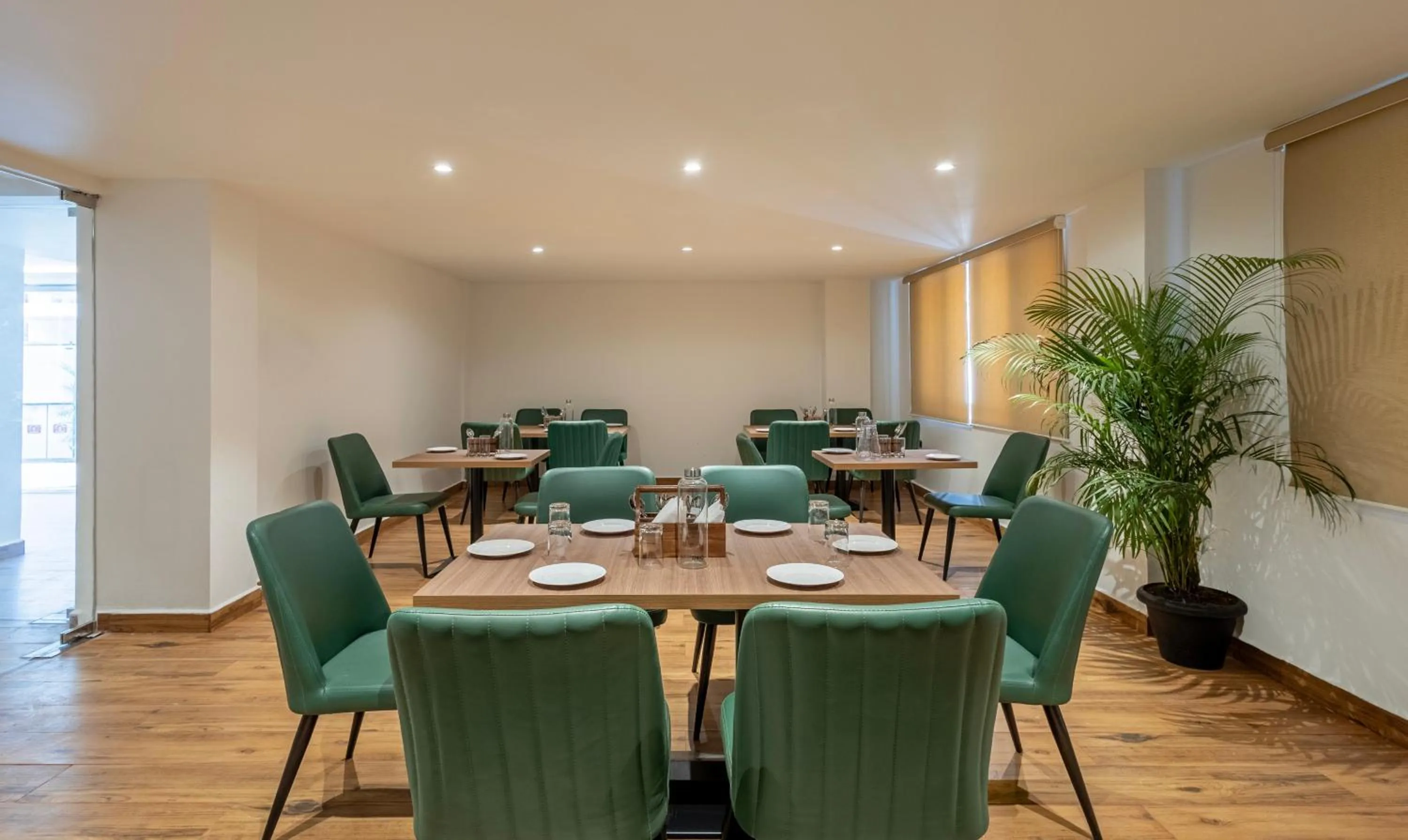 Dining area in Treebo Premium Vapr Ashok Nagar